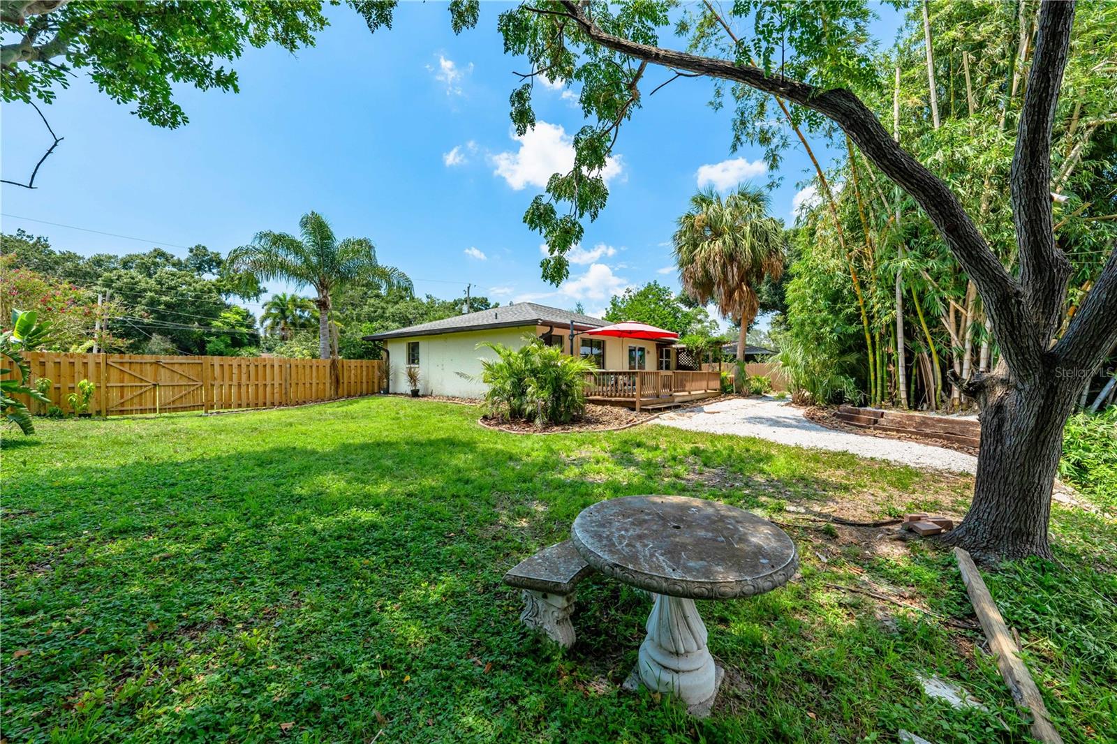3709 ALDEN WAY — photo 42