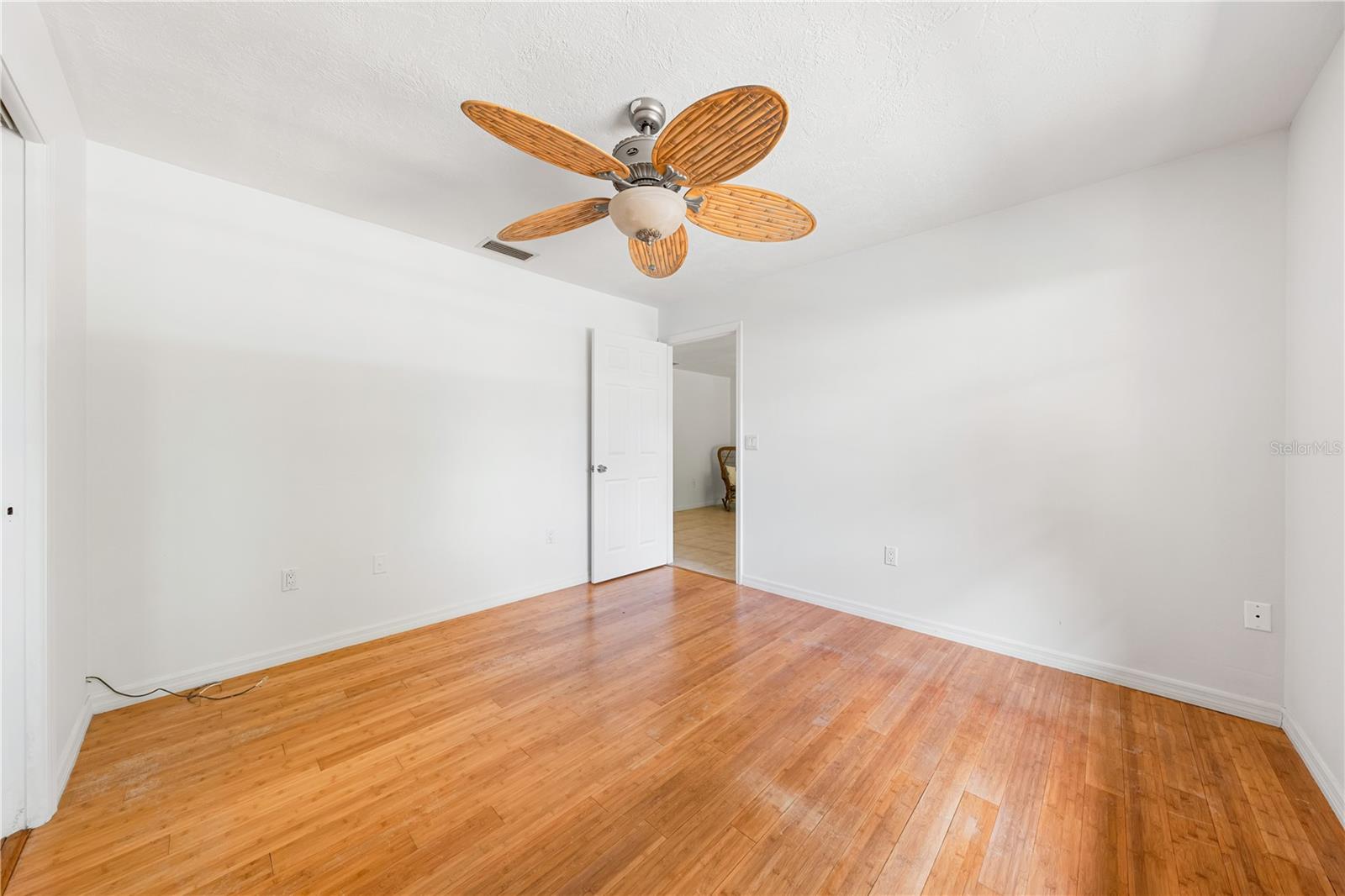 3709 ALDEN WAY — photo 20