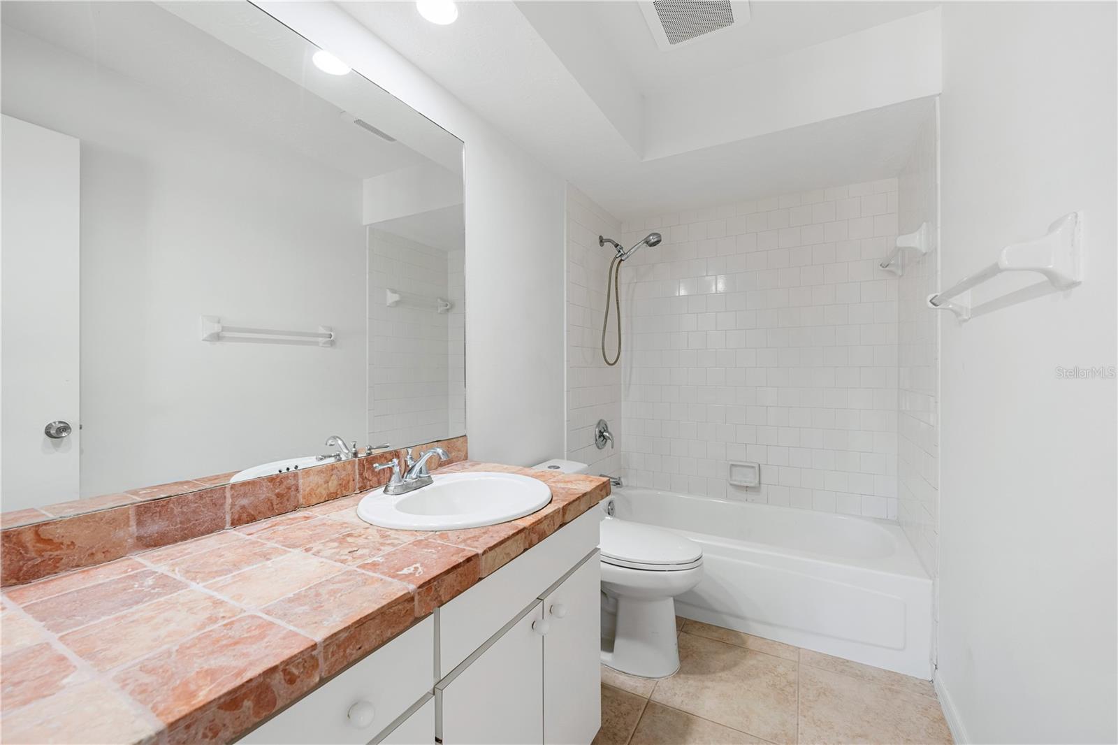 3709 ALDEN WAY — photo 25