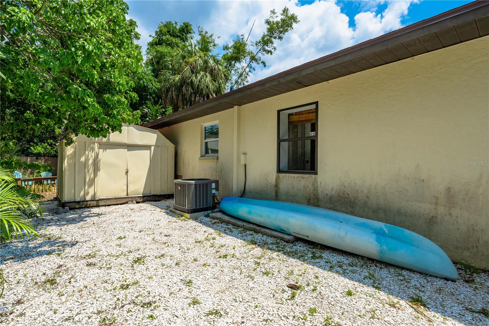 3709 ALDEN WAY — photo 45
