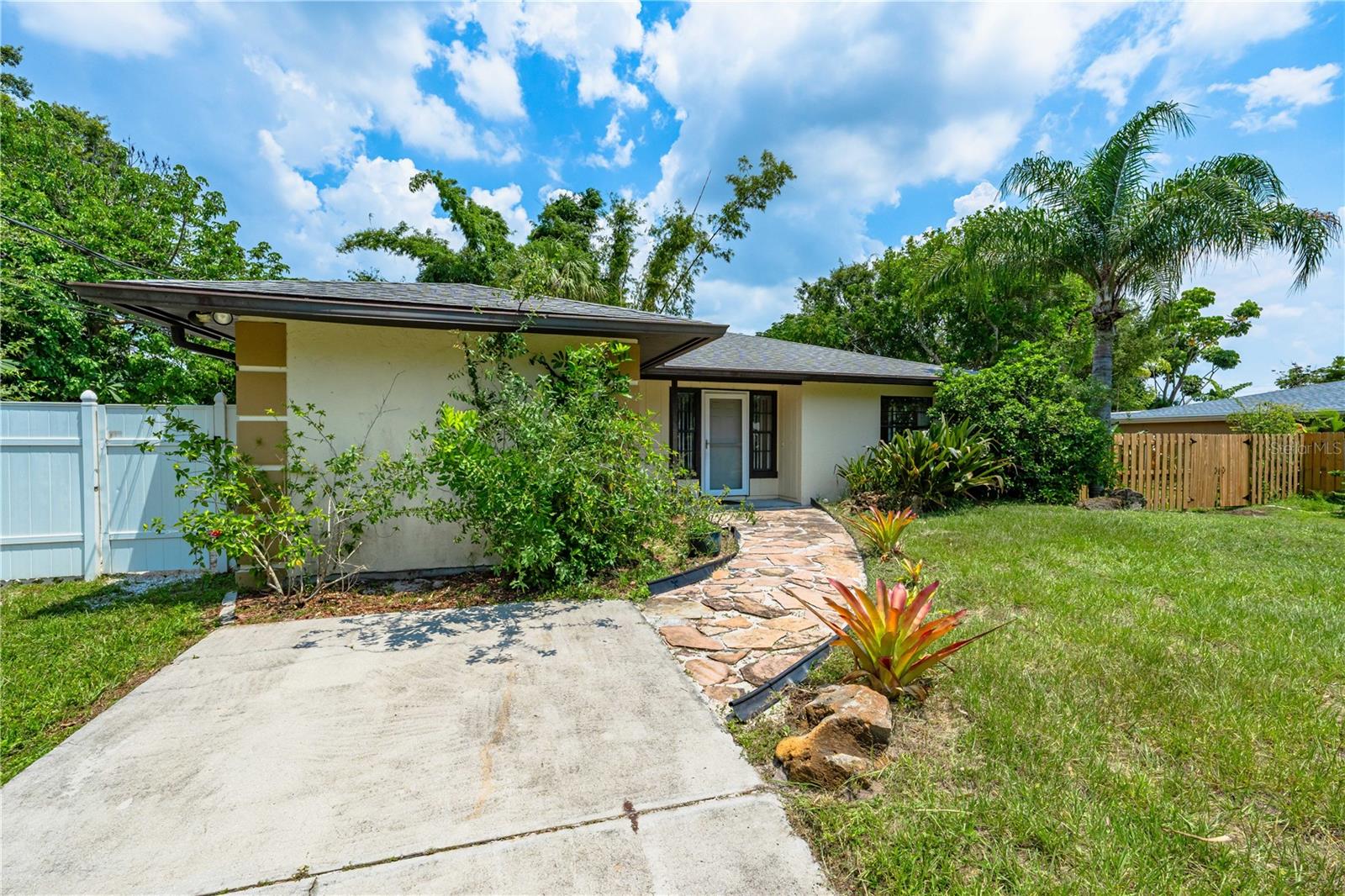 3709 ALDEN WAY — photo 47