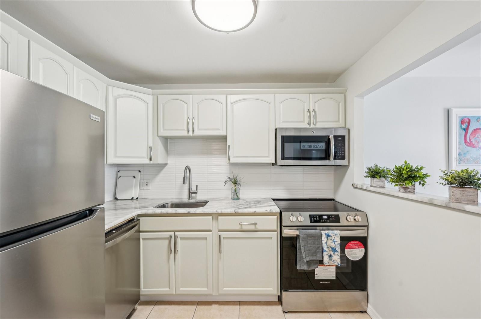 117 7TH ST N #5 — photo 9