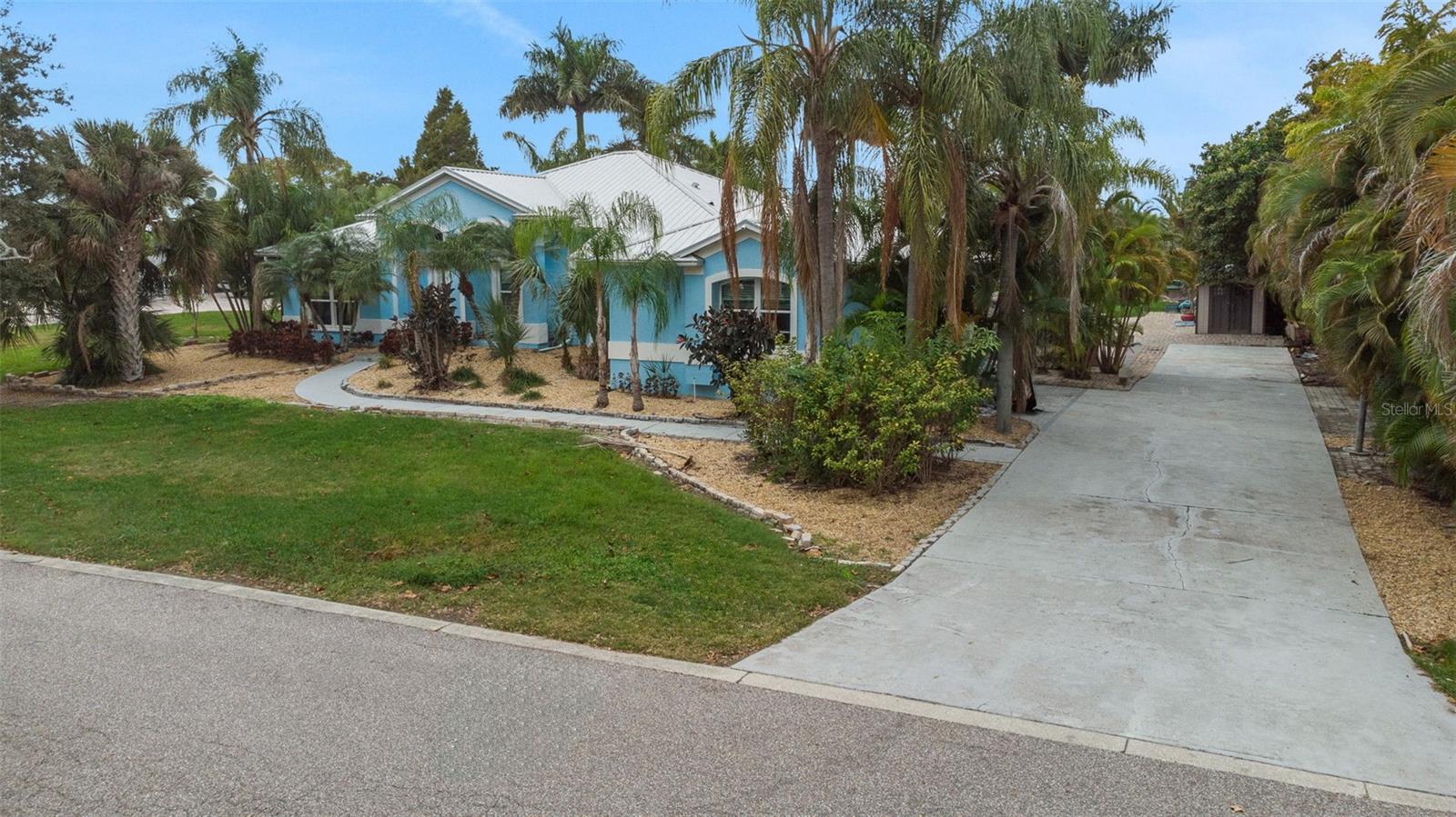 424 ISLAND CAY WAY — photo 68