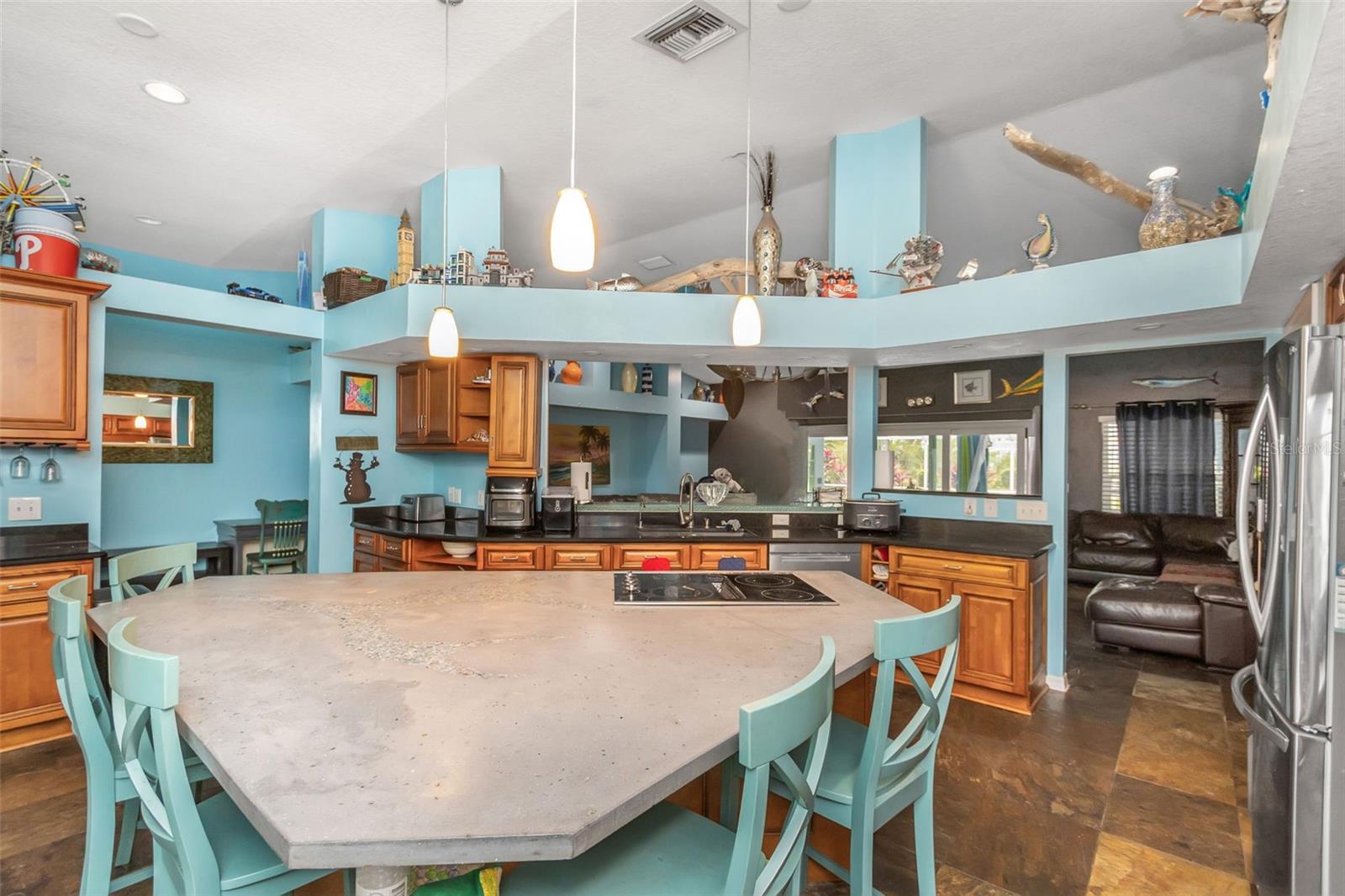 424 ISLAND CAY WAY — photo 9
