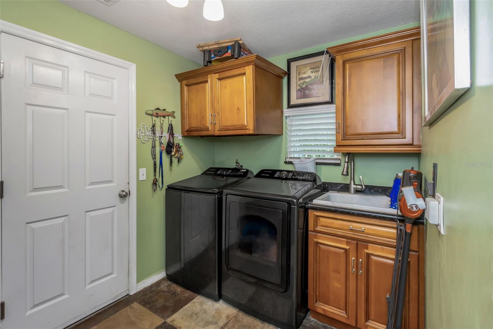424 ISLAND CAY WAY — photo 15