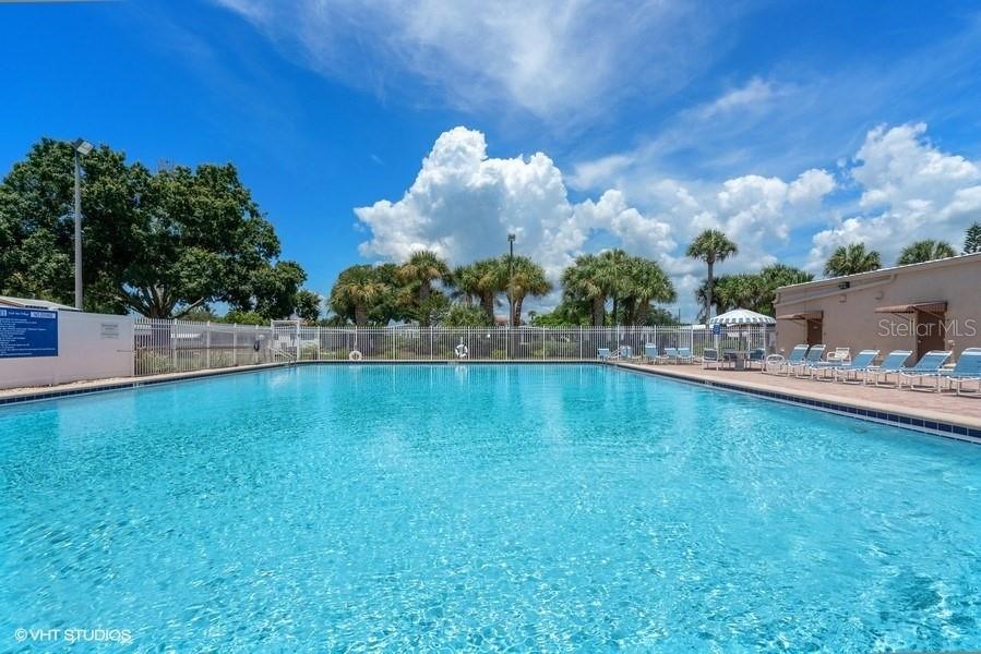 257 PELICAN DR N — photo 4