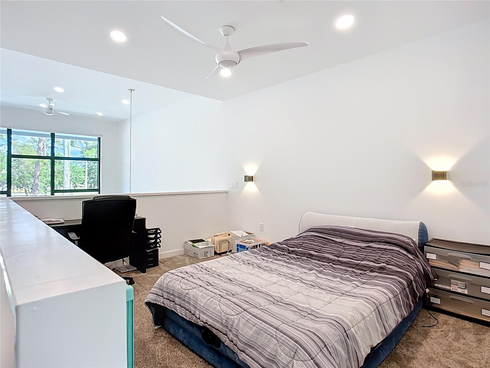 941 N OSPREY AVE — photo 33