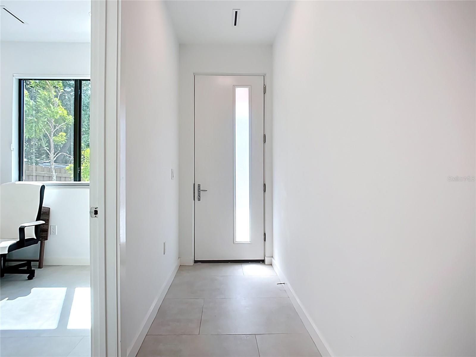 941 N OSPREY AVE — photo 27