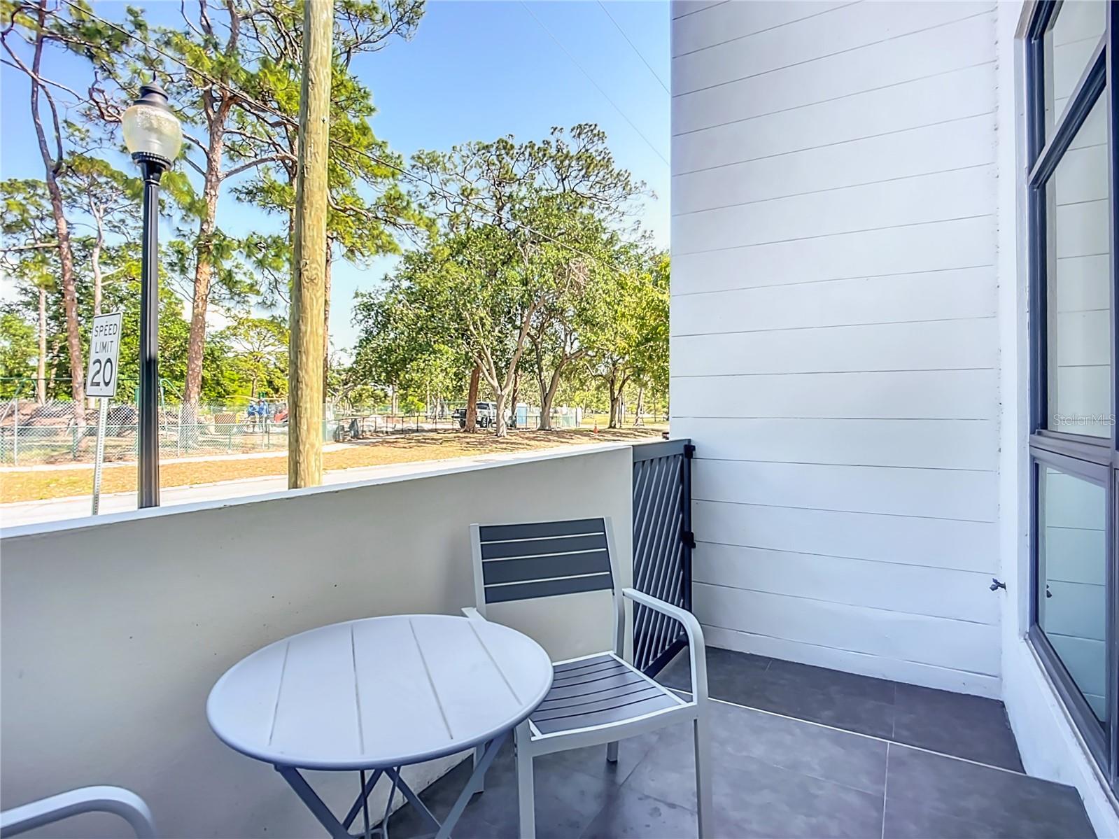 941 N OSPREY AVE — photo 42