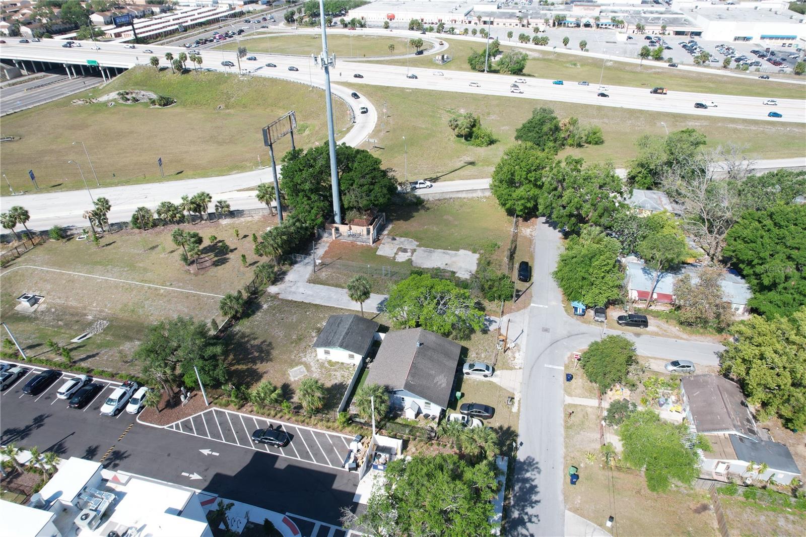 705 E WILMA ST — photo 14