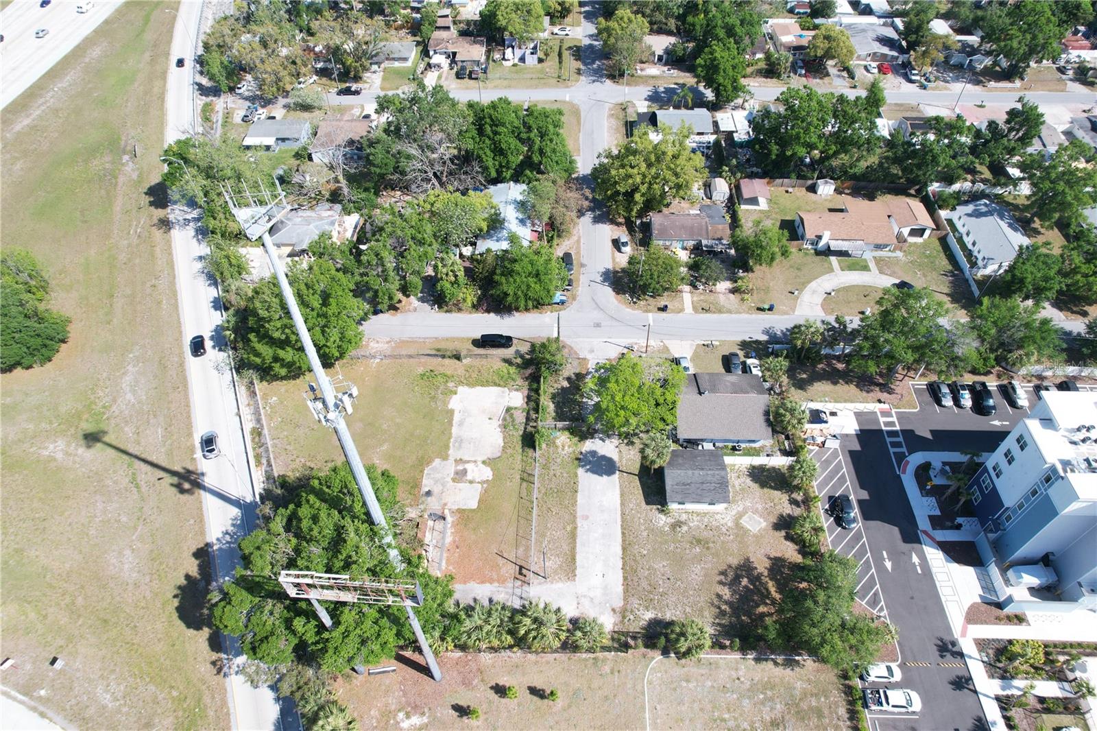 705 E WILMA ST — photo 19