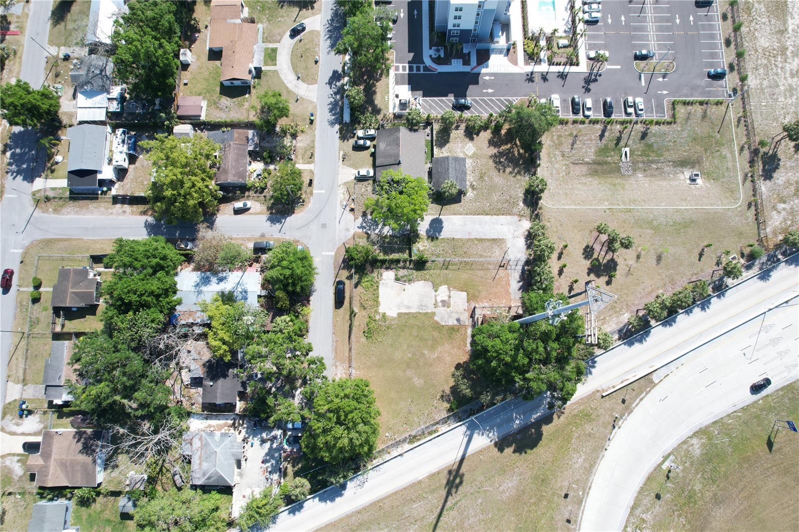 705 E WILMA ST — photo 9
