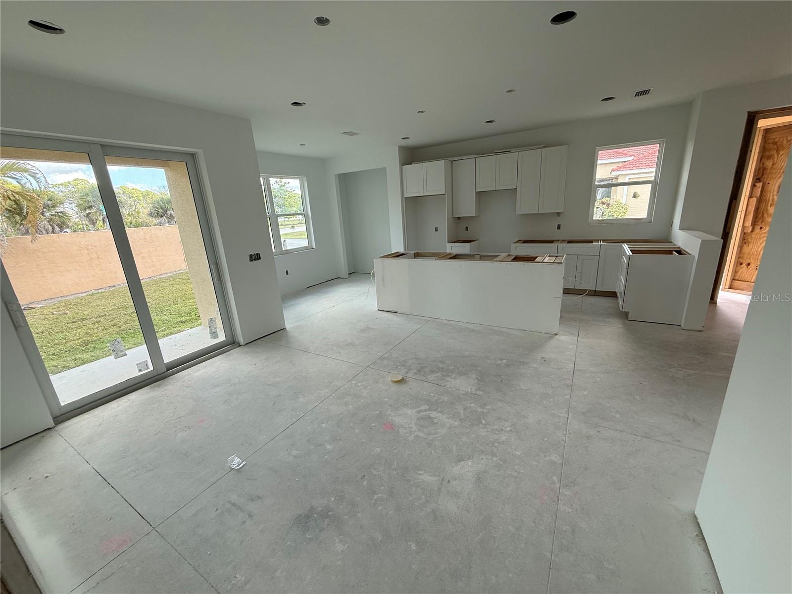0 SORRENTO PL — photo 9