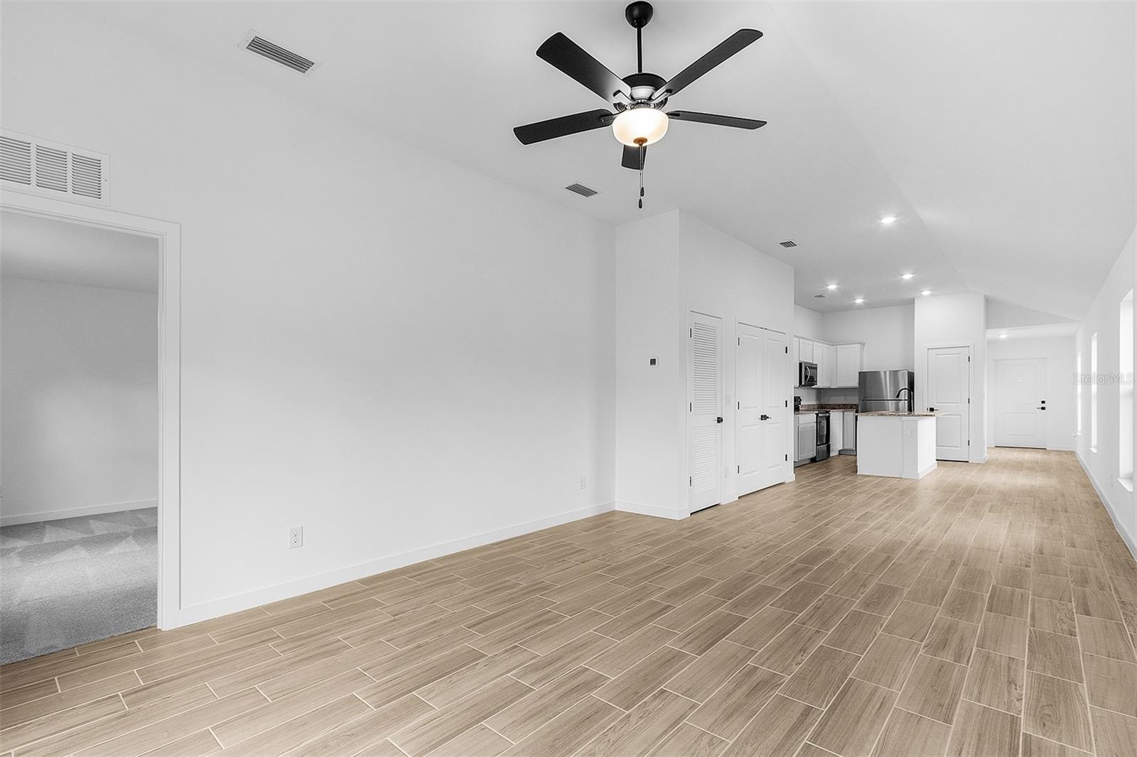 1721 SHEVLIN ST — photo 10