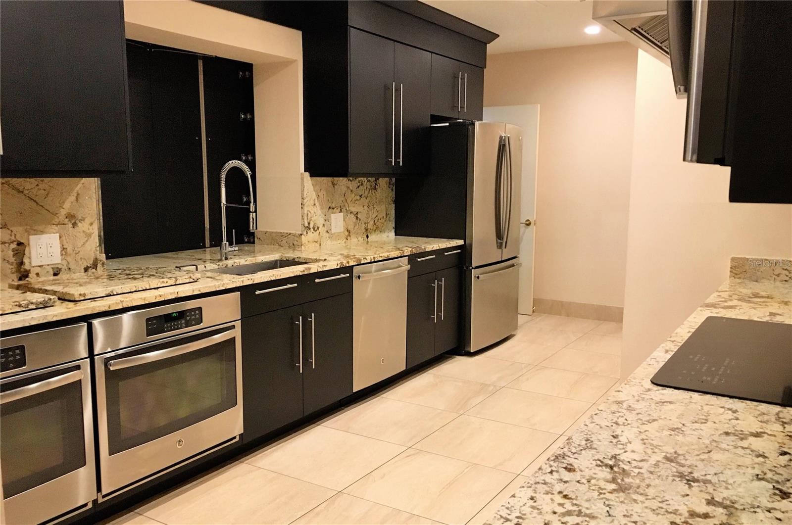 3301 BAYSHORE BLVD #2003D — photo 25