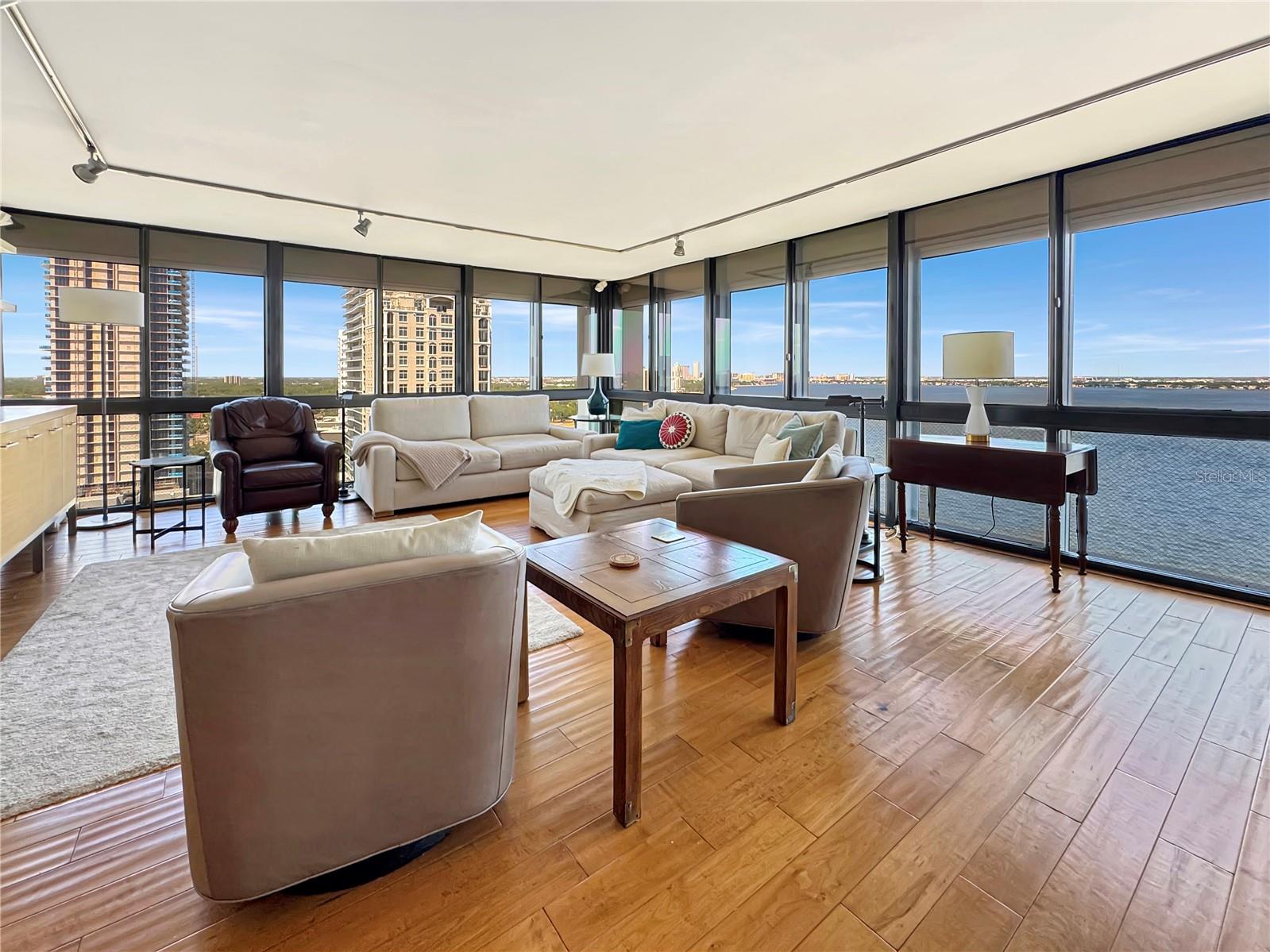 3301 BAYSHORE BLVD #2003D — photo 2