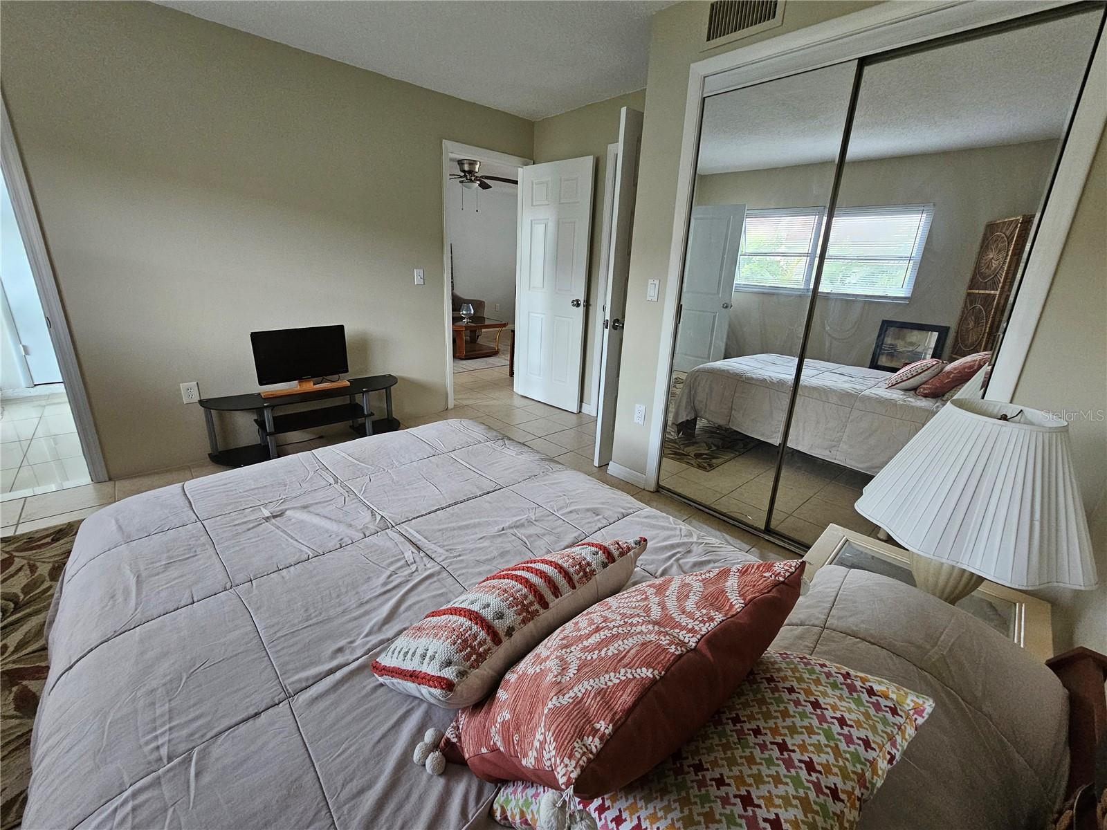 13813 MISSION OAKS BLVD — photo 23