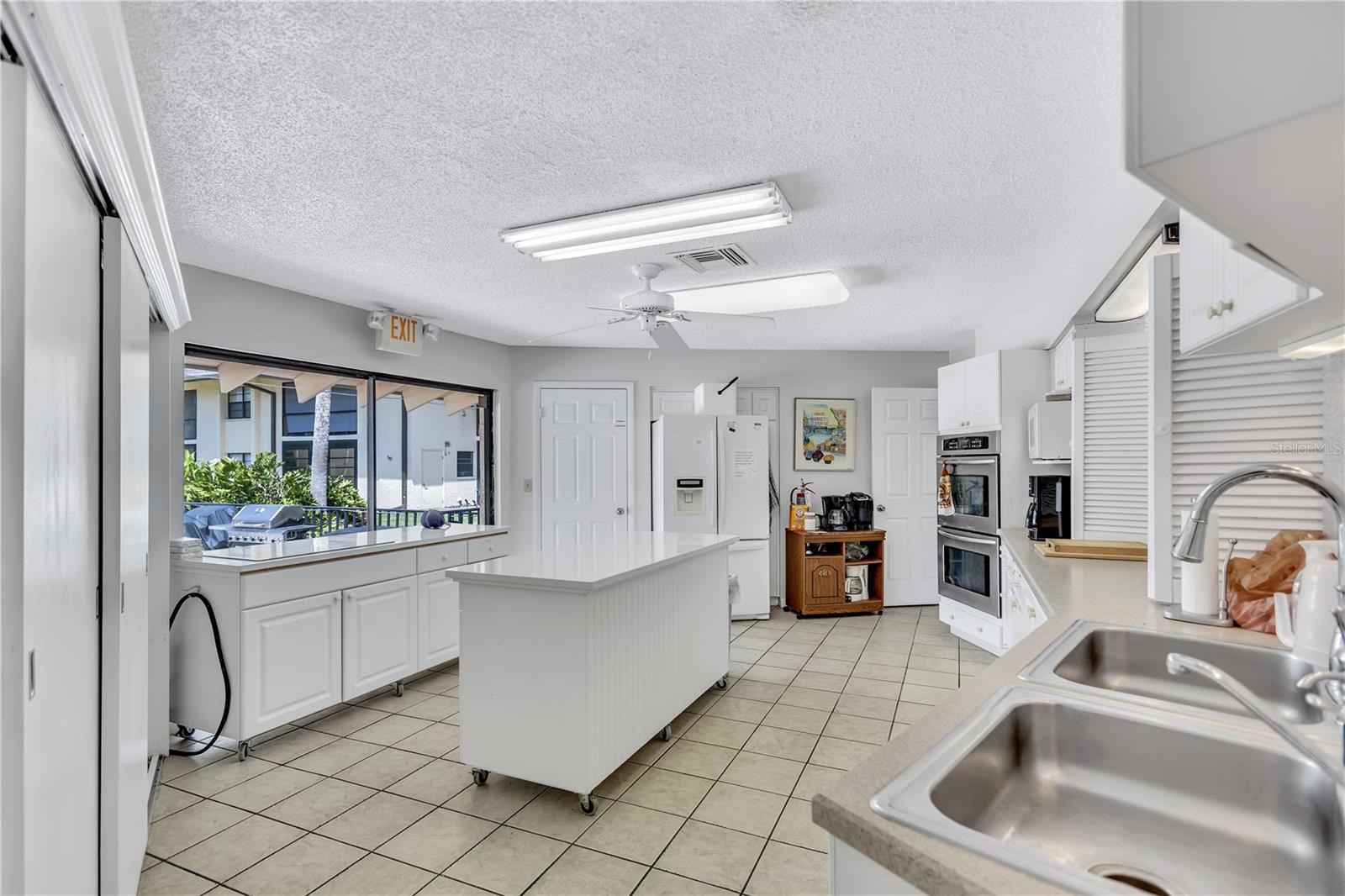 12300 VONN RD #1102 — photo 40