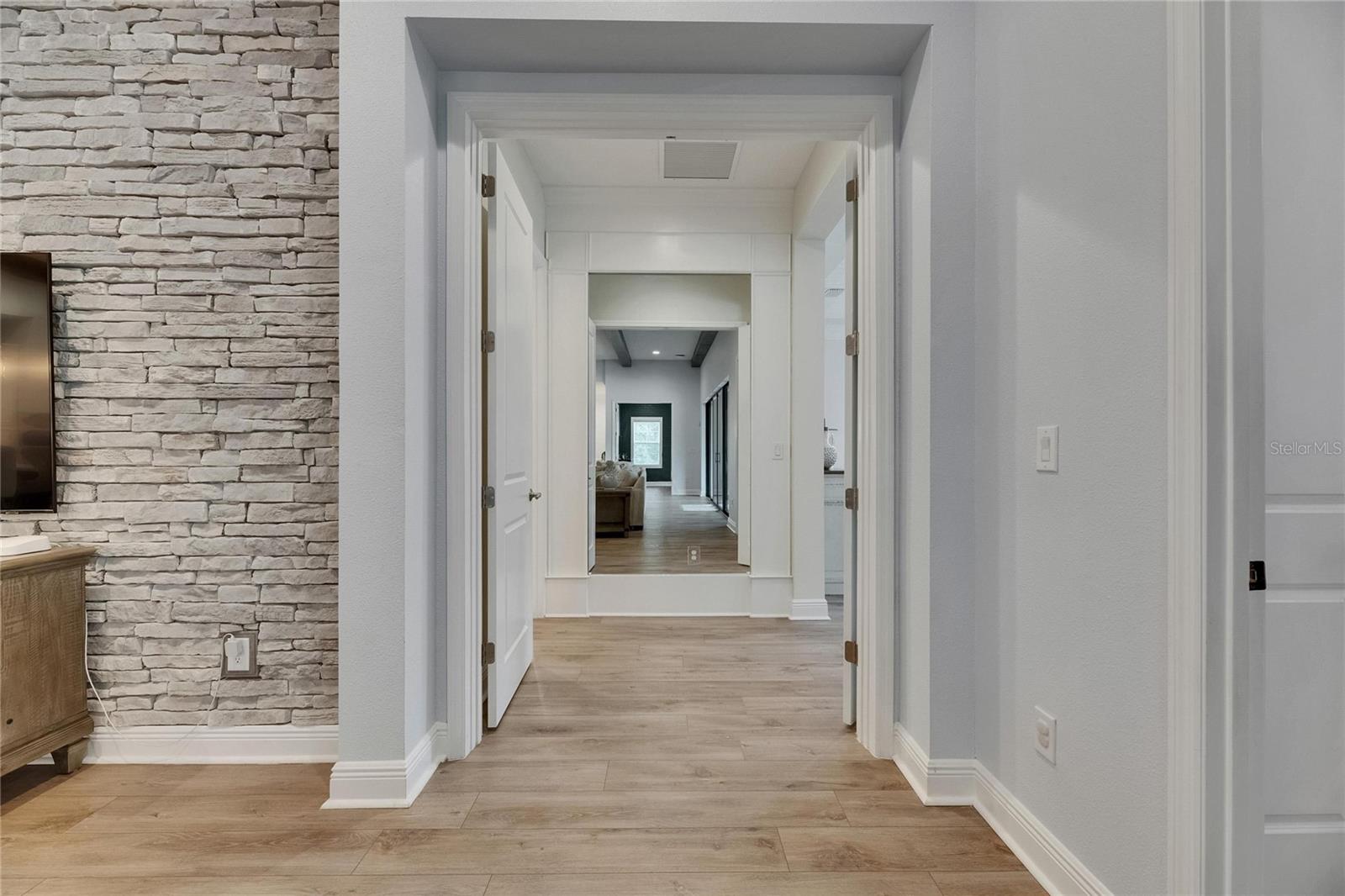 14421 SWISS BRIDGE DR — photo 47