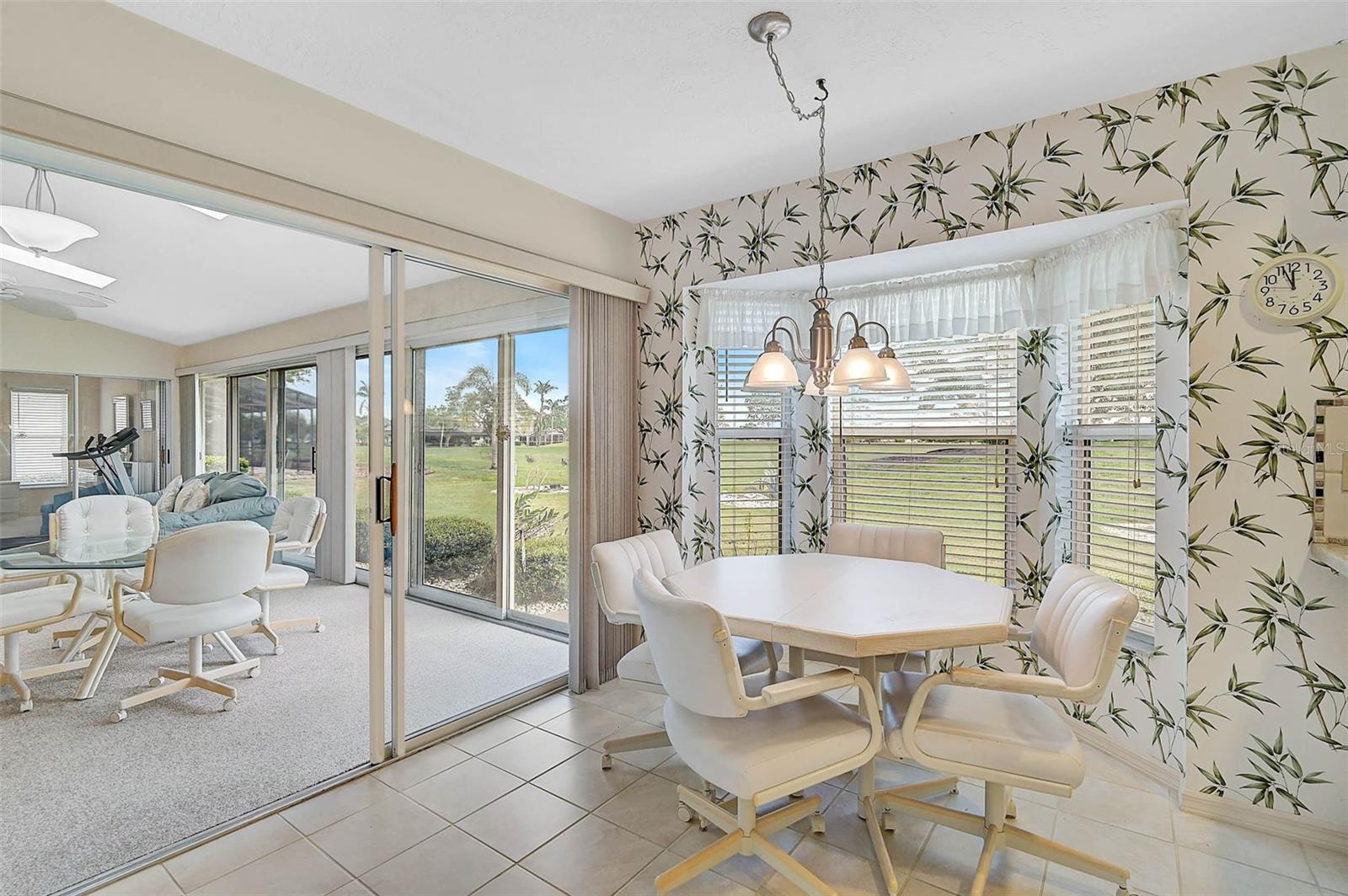 4360 PRESIDENTIAL AVENUE CIR E — photo 17