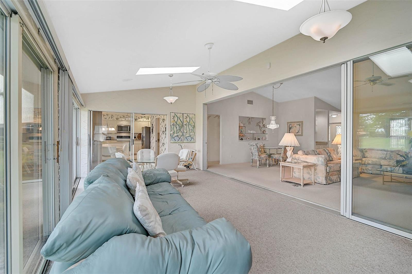 4360 PRESIDENTIAL AVENUE CIR E — photo 26