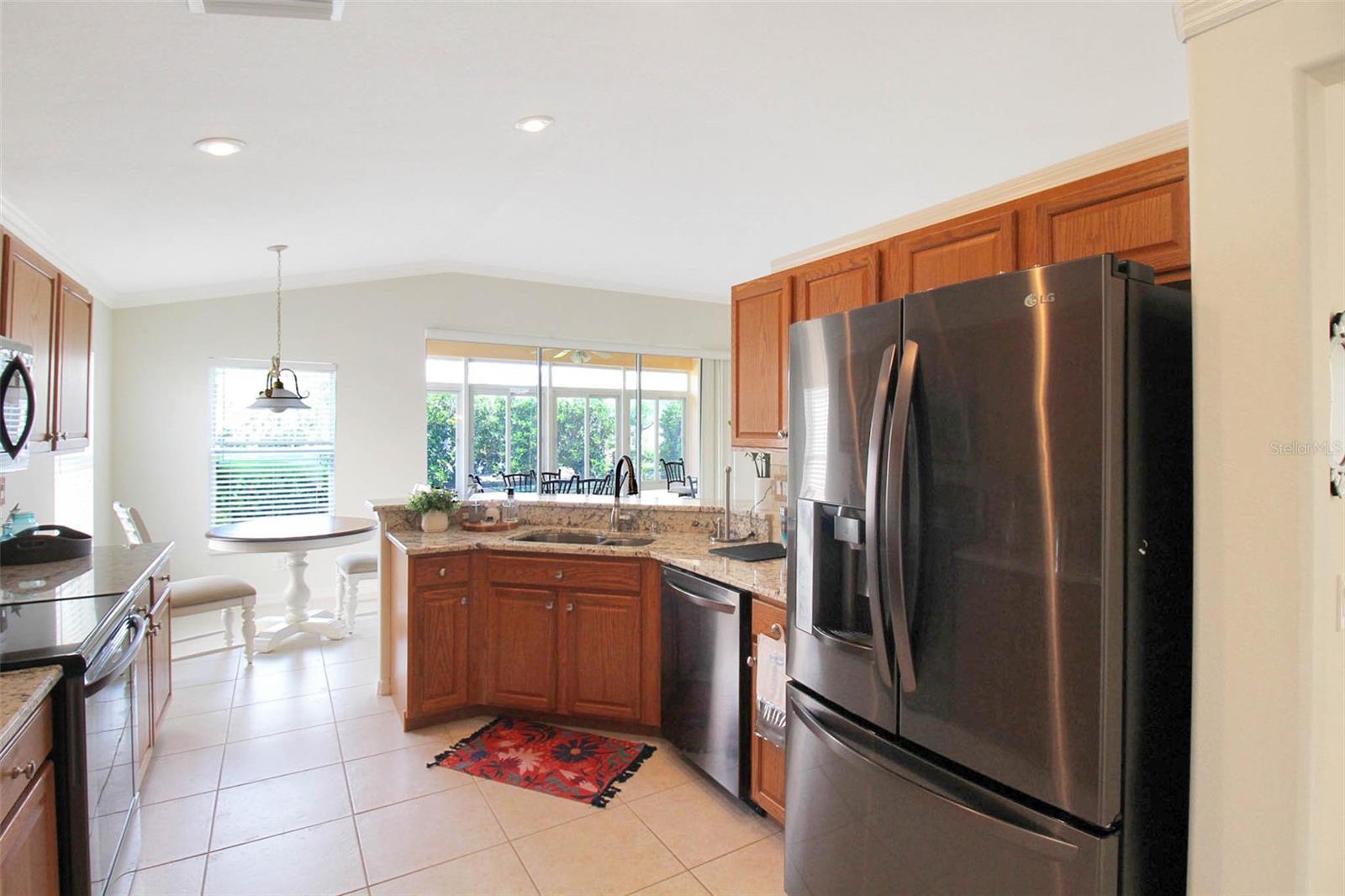 163 BRAEMAR AVE — photo 19