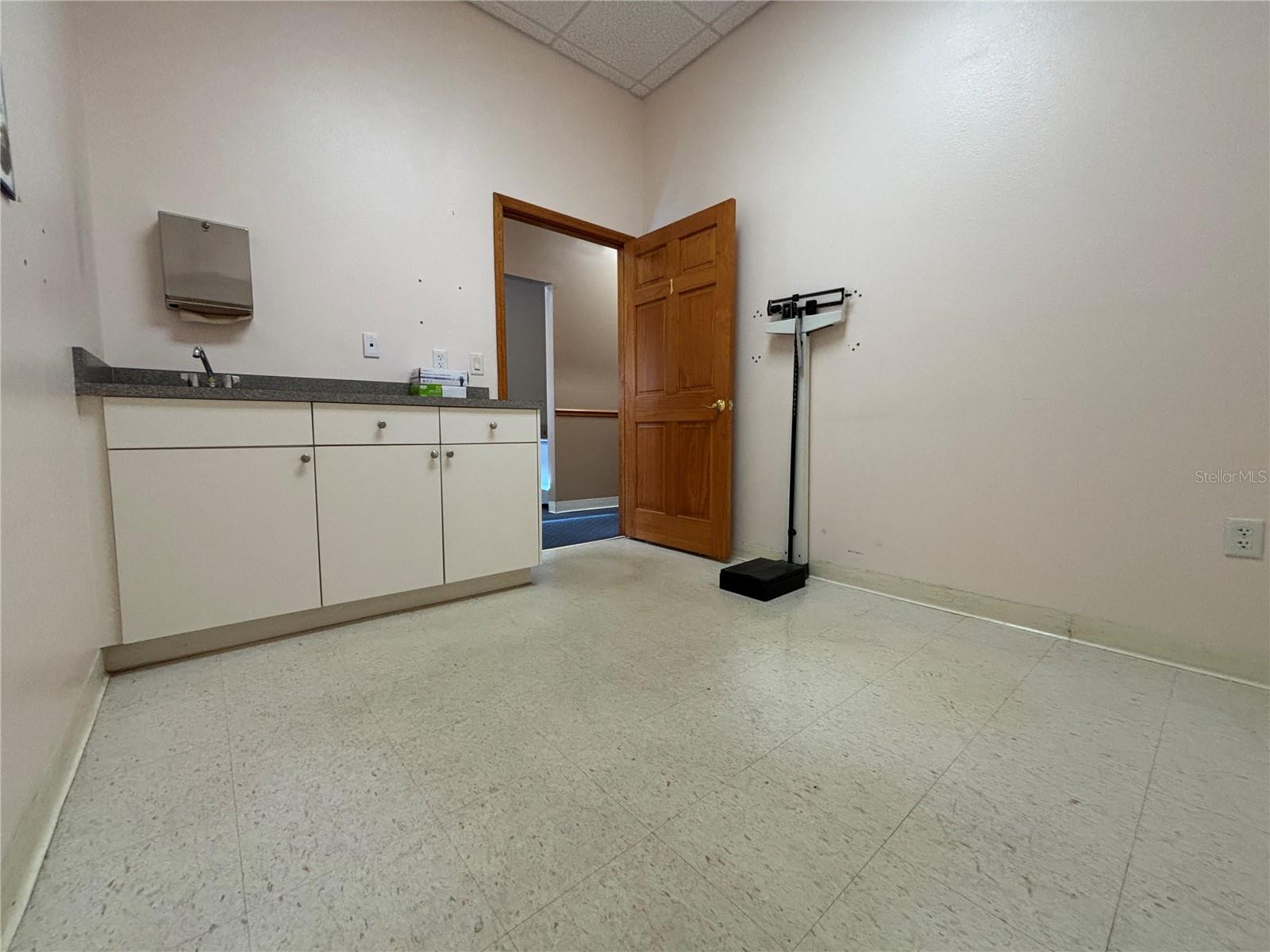 2855 ALT 19 — photo 9
