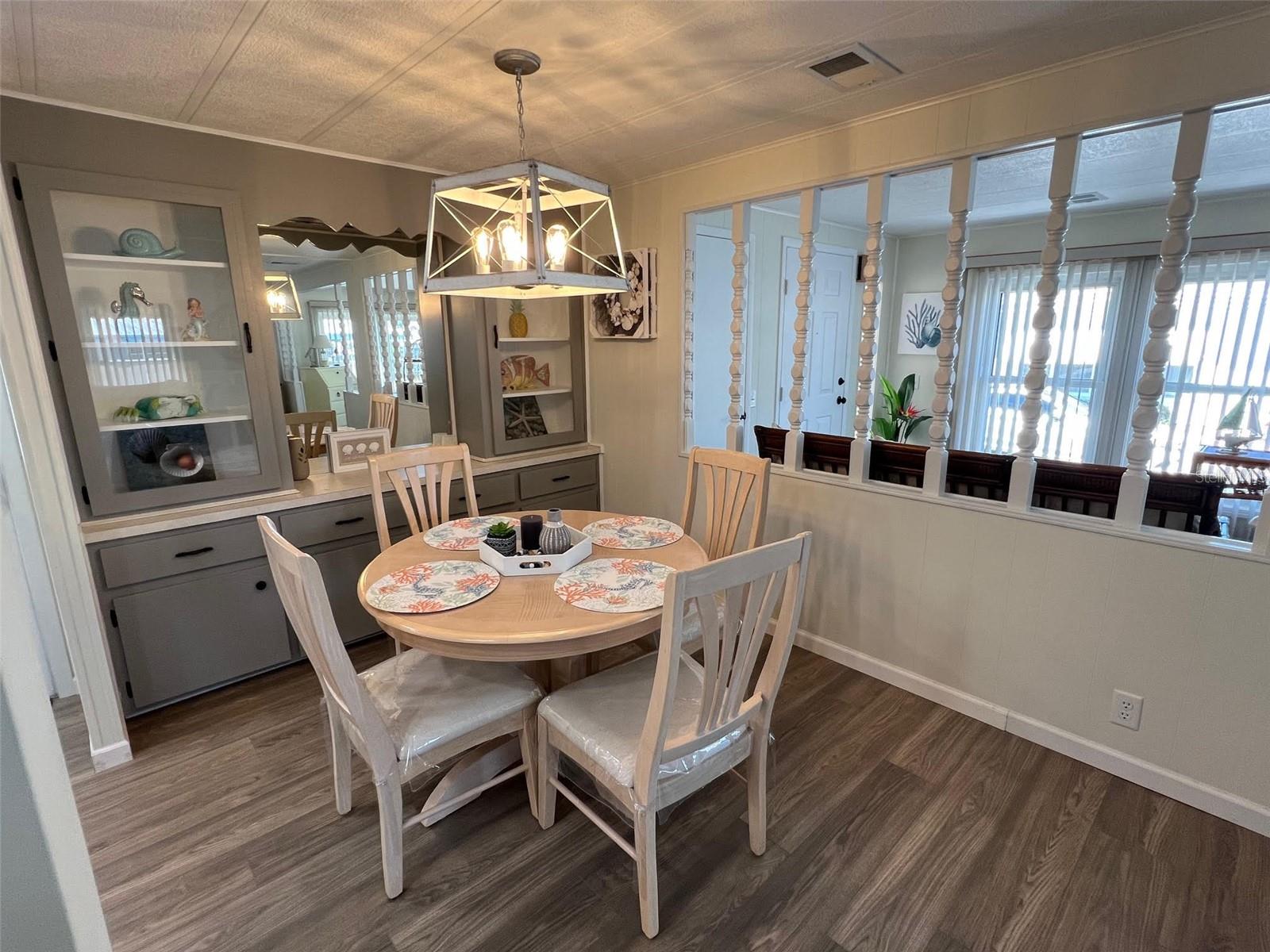 825 COCONUT PALM ST — photo 12