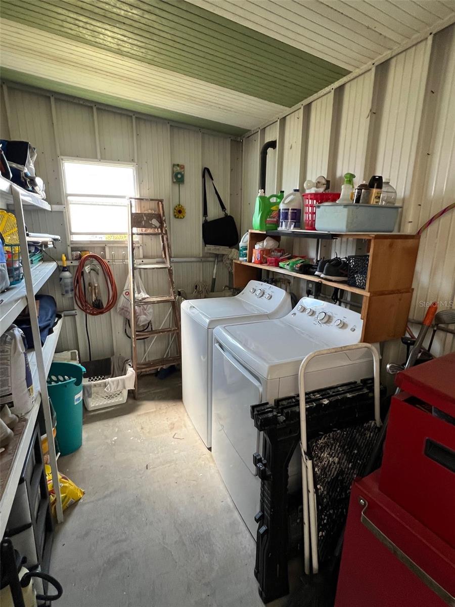 825 COCONUT PALM ST — photo 30