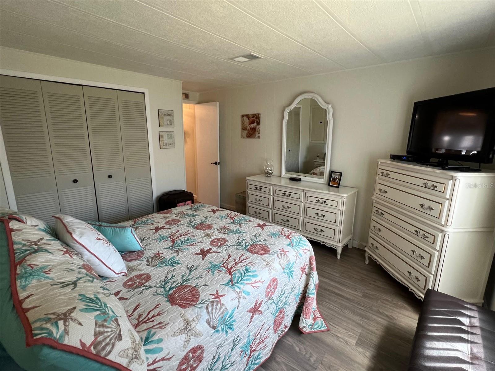 825 COCONUT PALM ST — photo 25