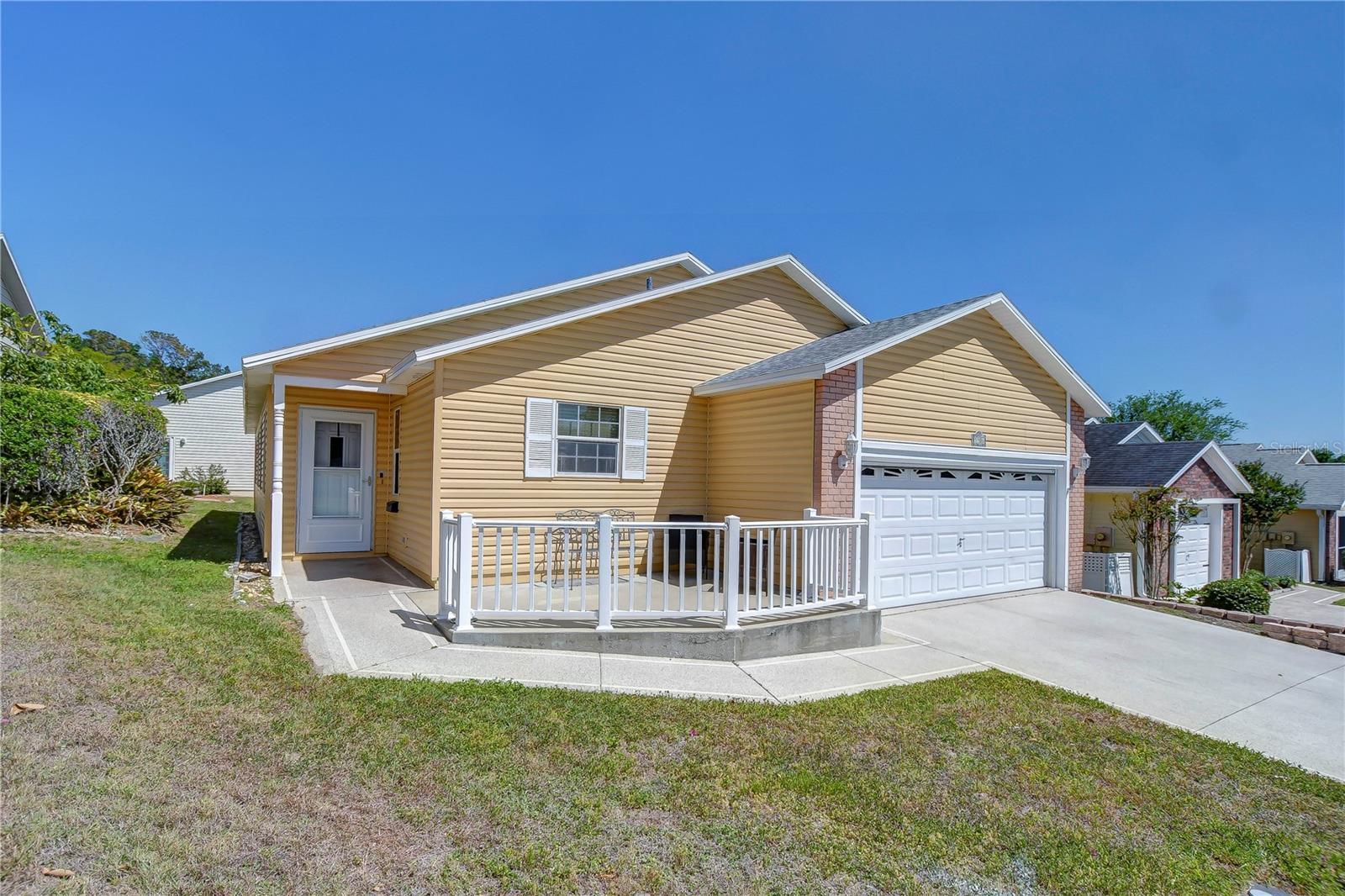 5906 GREENBRIAR CT — photo 22