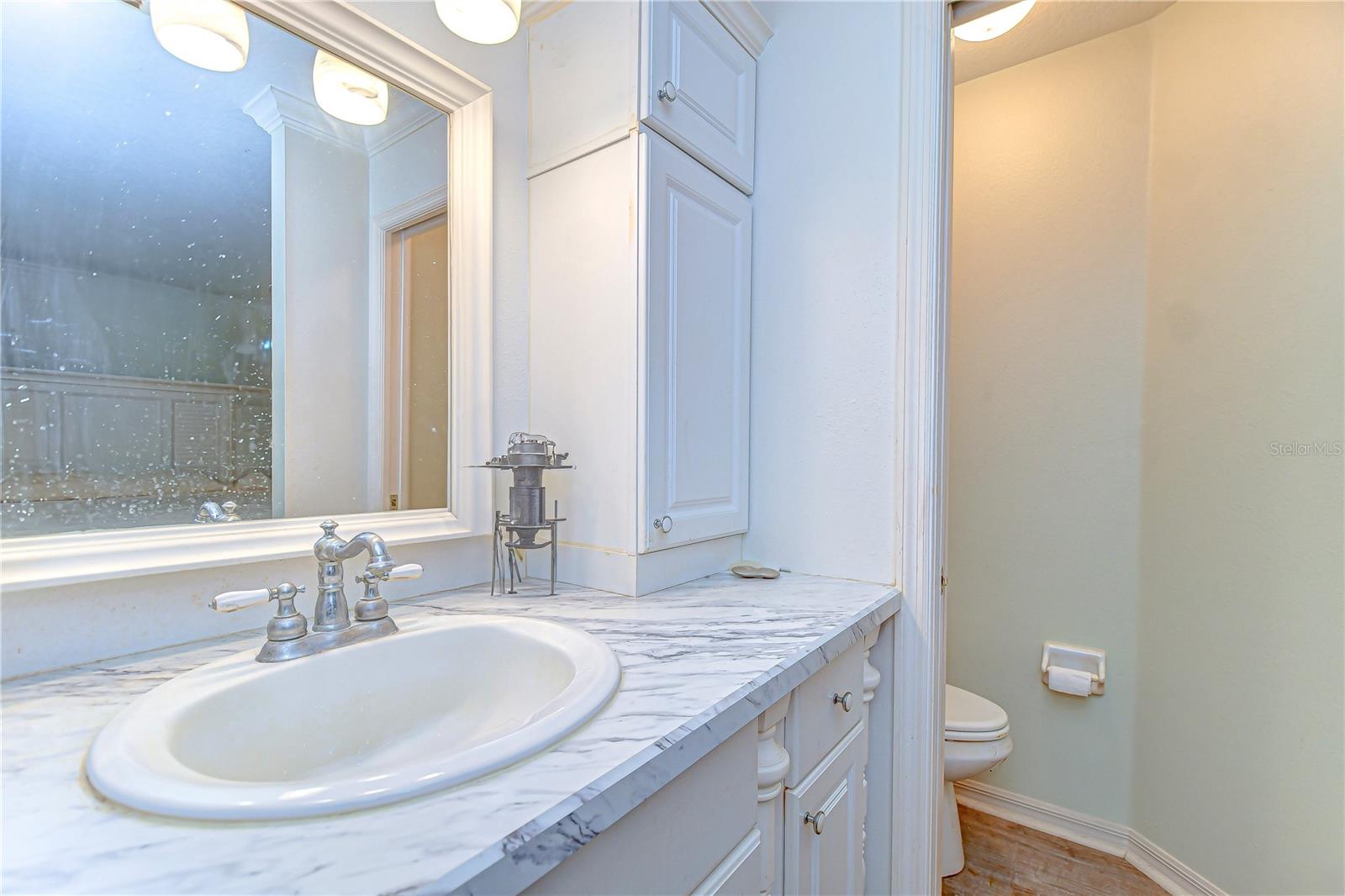 5906 GREENBRIAR CT — photo 19