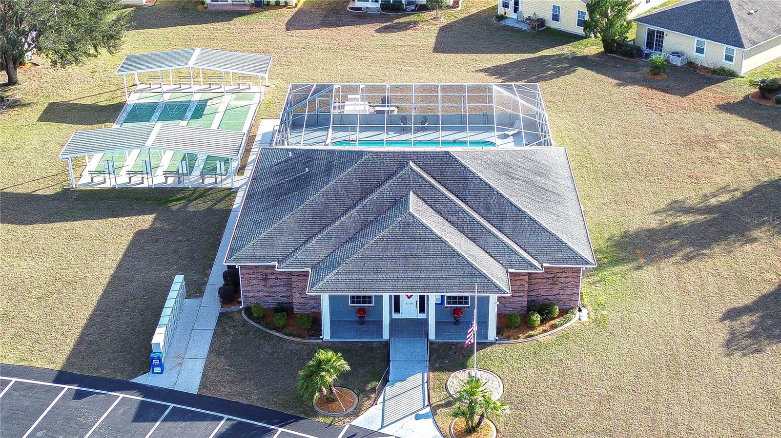 5906 GREENBRIAR CT — photo 38