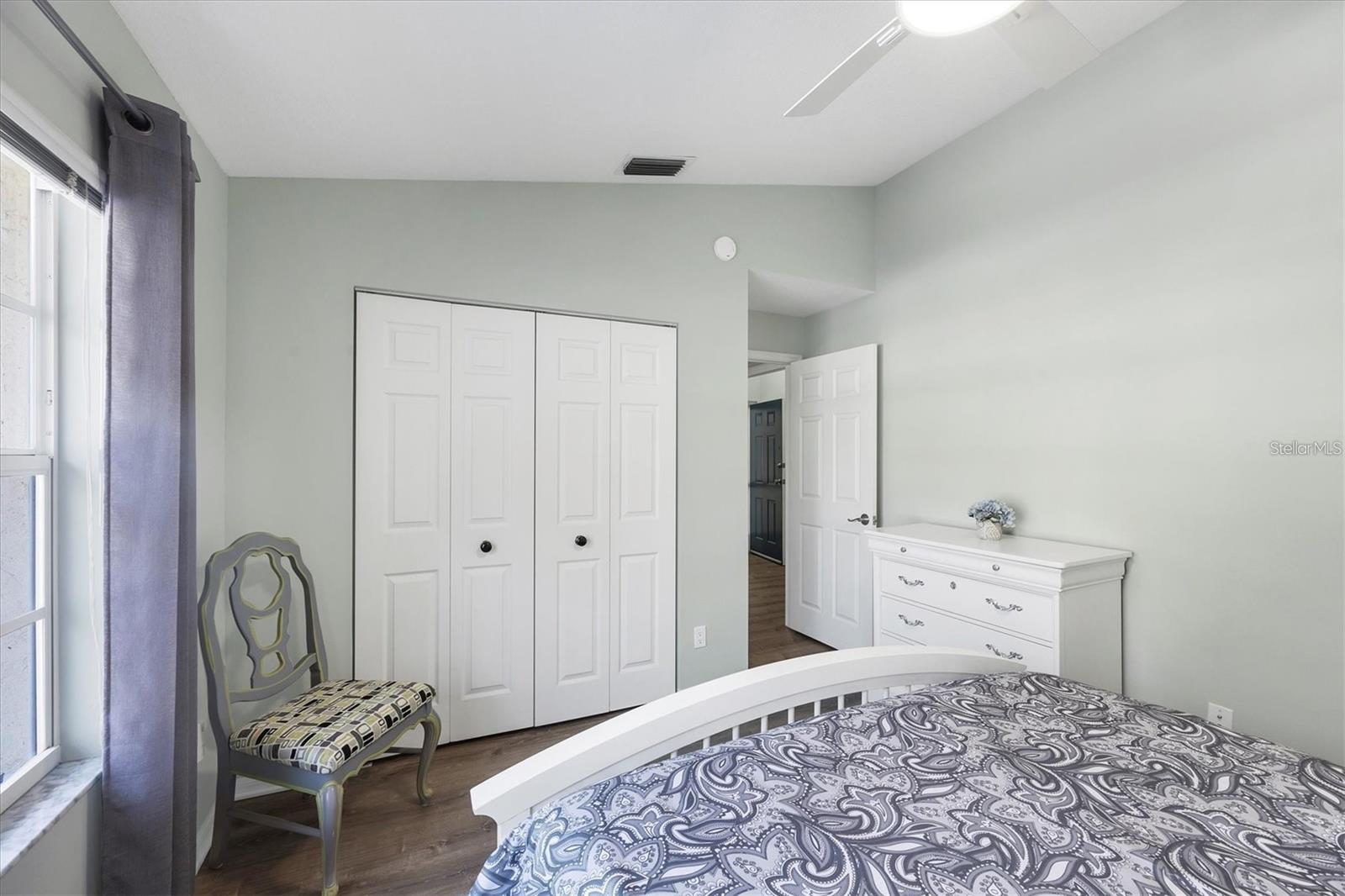 809 MONTROSE DR #203 — photo 21