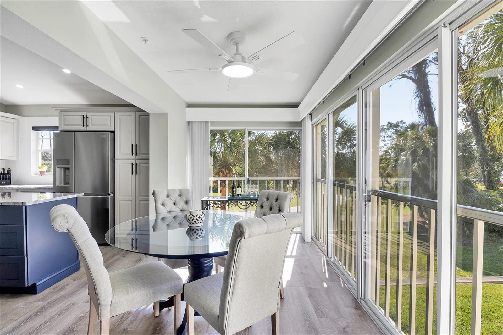809 MONTROSE DR #203 — photo 11