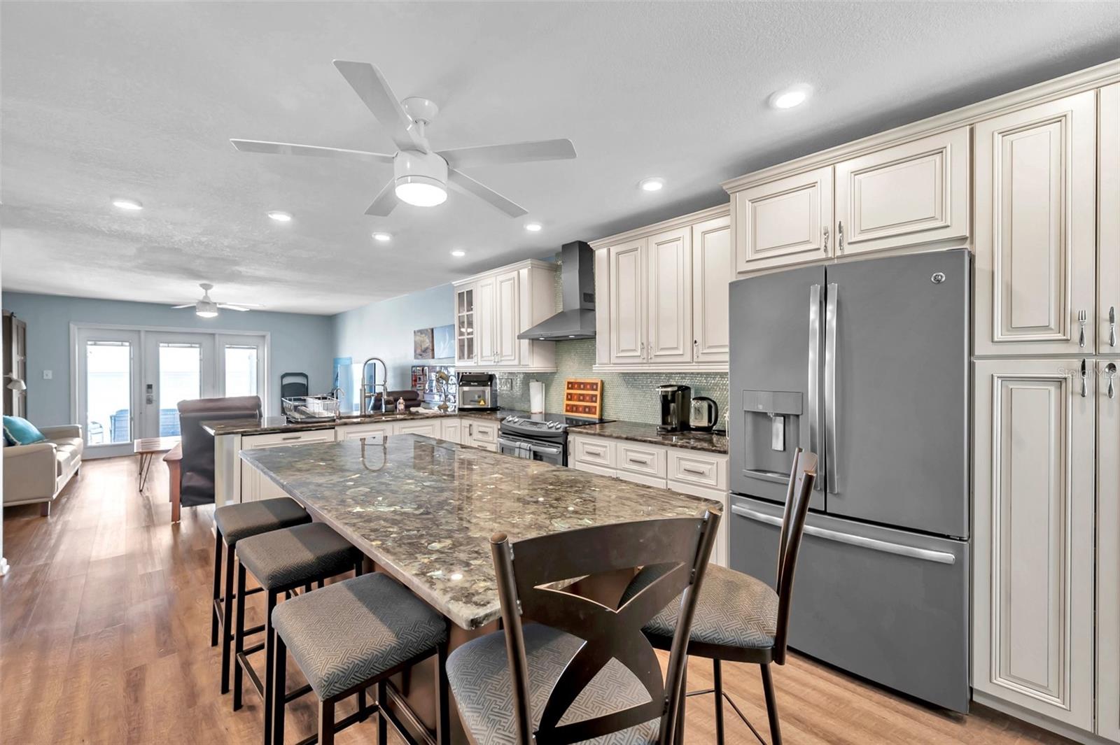 4768 COQUINA KEY DR SE — photo 3