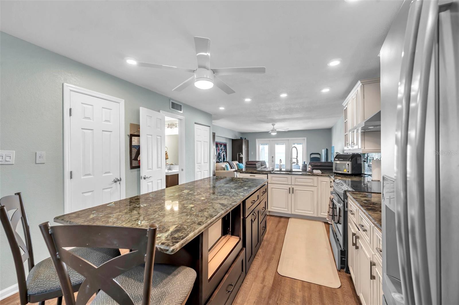 4768 COQUINA KEY DR SE — photo 6