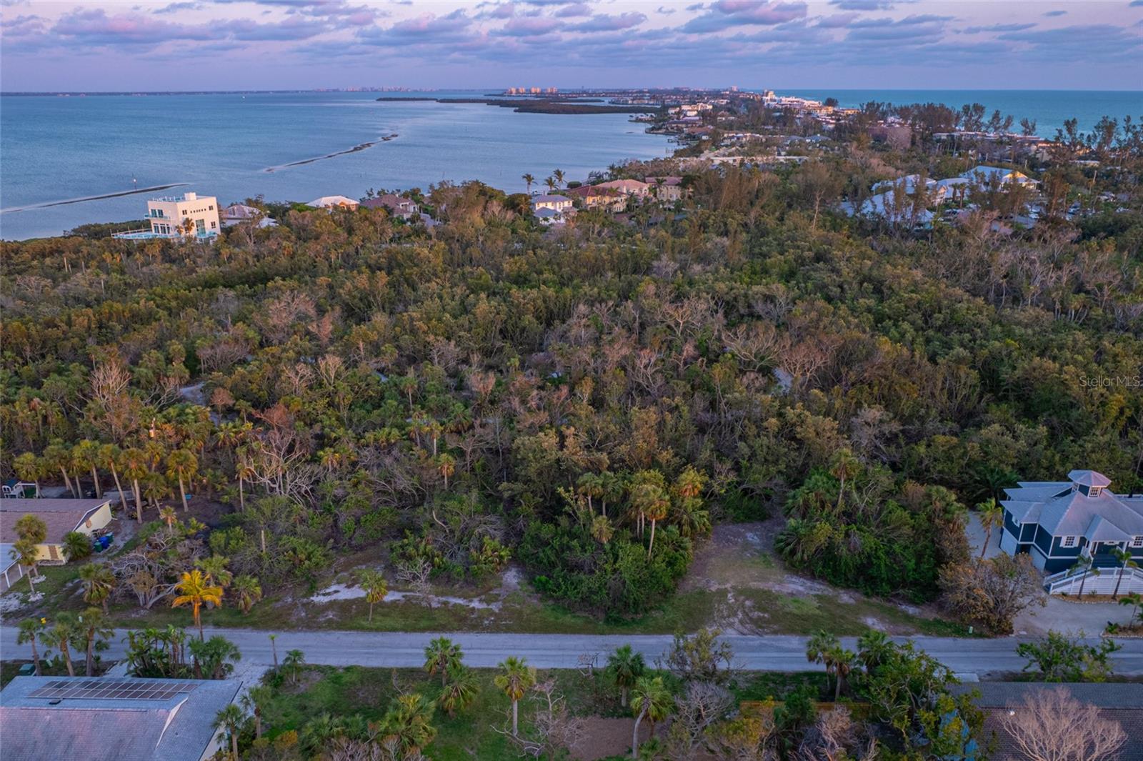 560 GULF BAY RD — photo 30