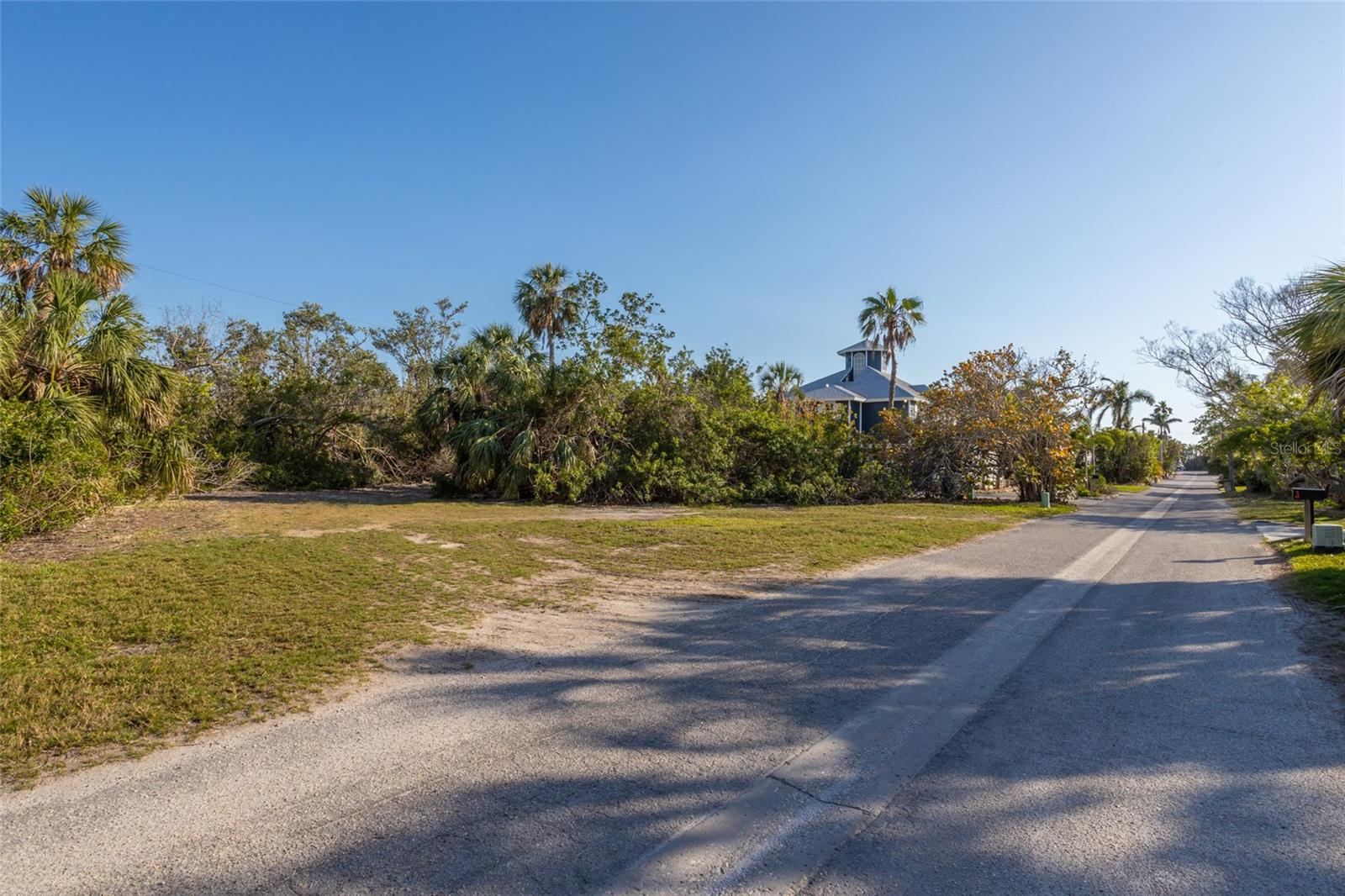 560 GULF BAY RD — photo 5