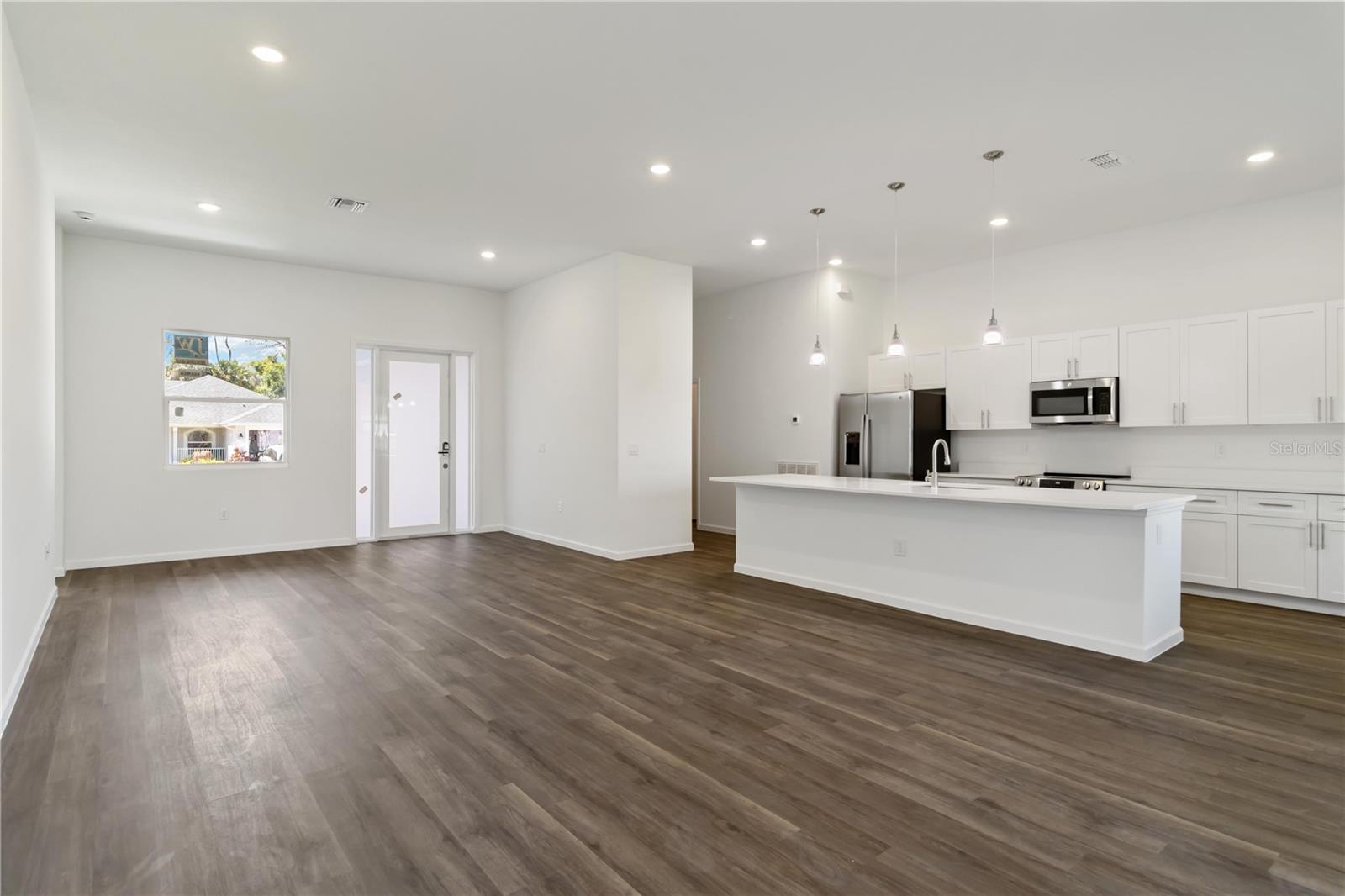 4344 JASLO AVE — photo 10