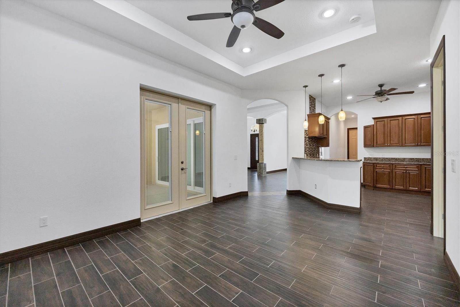 431 SEVILLA ST — photo 21