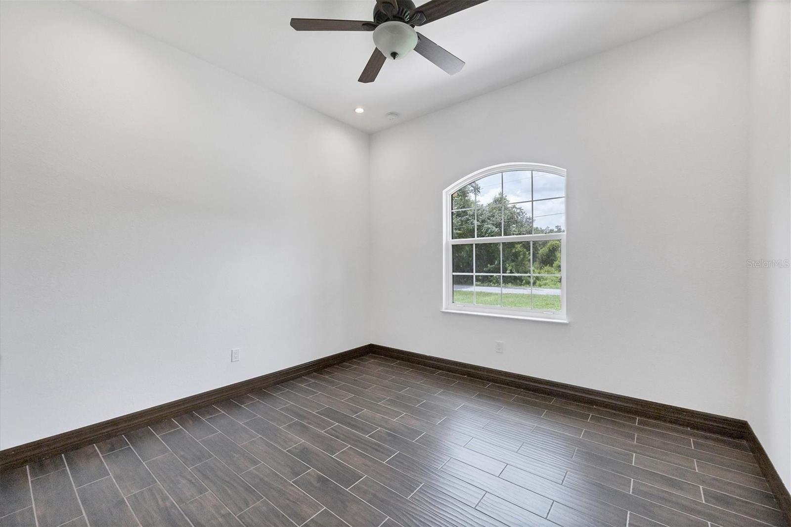 431 SEVILLA ST — photo 26