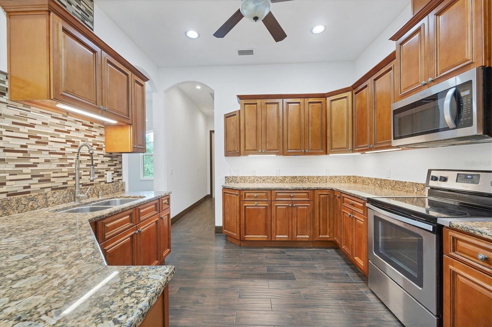 431 SEVILLA ST — photo 16