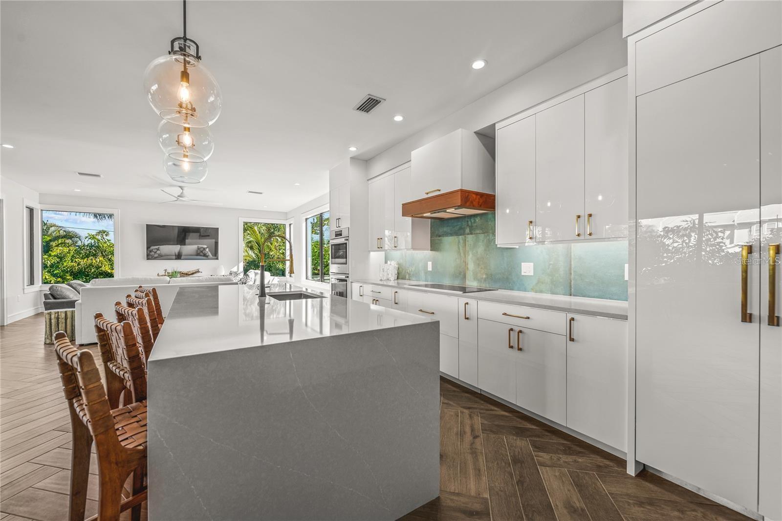 135 GRANT DR — photo 16