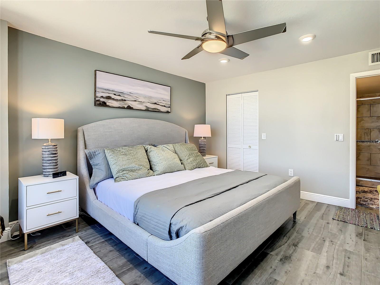 18304 GULF BLVD #516 — photo 26