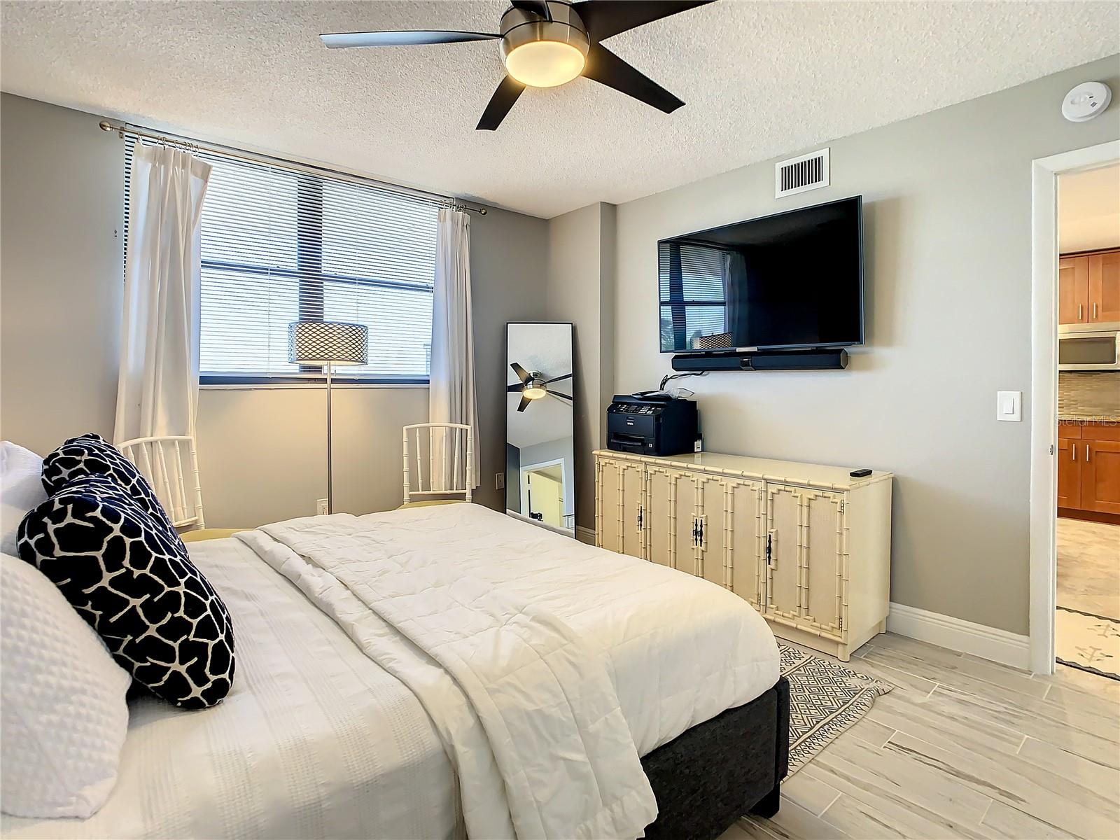 18304 GULF BLVD #516 — photo 29