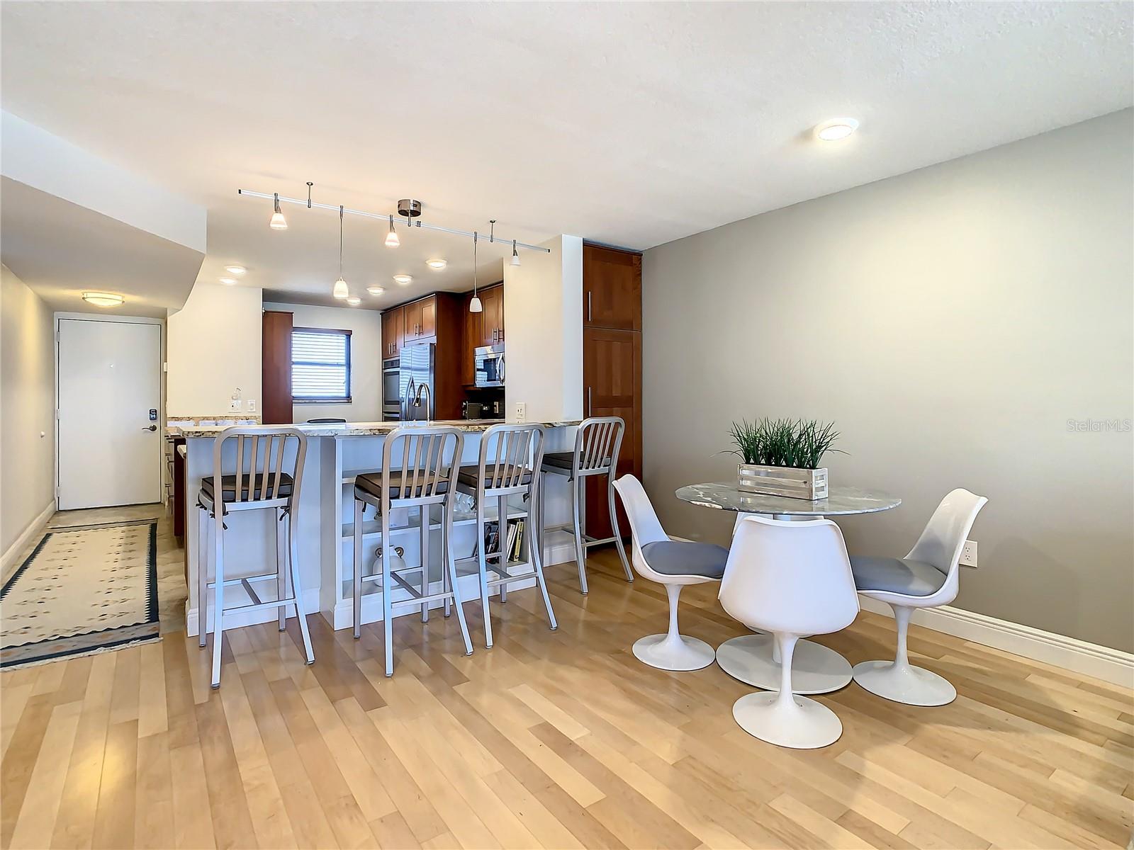 18304 GULF BLVD #516 — photo 16
