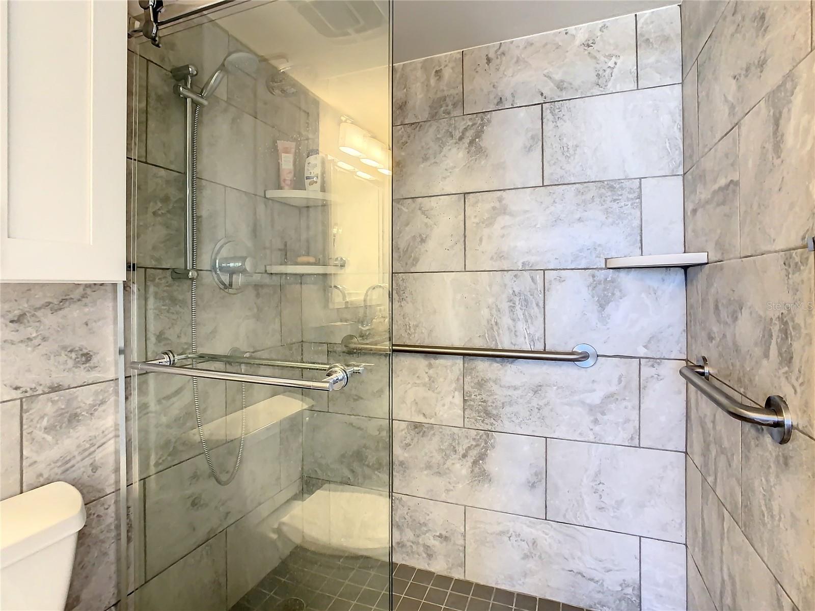 18304 GULF BLVD #516 — photo 35