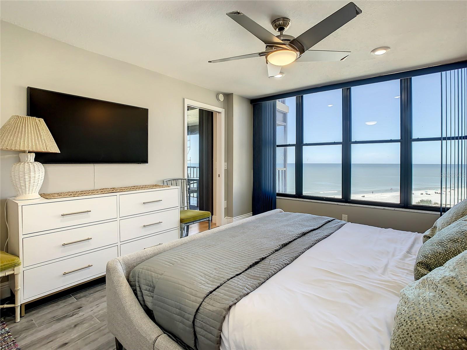 18304 GULF BLVD #516 — photo 33
