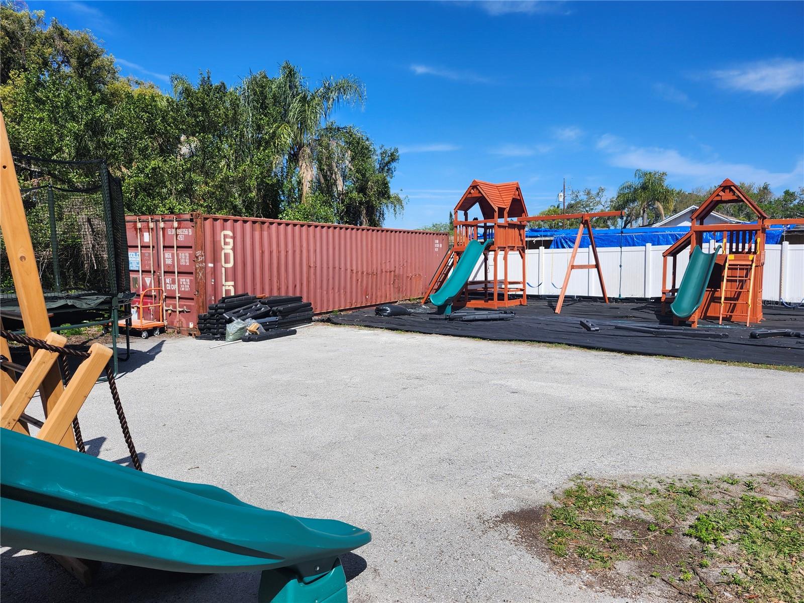 1901 W SLIGH AVE — photo 12